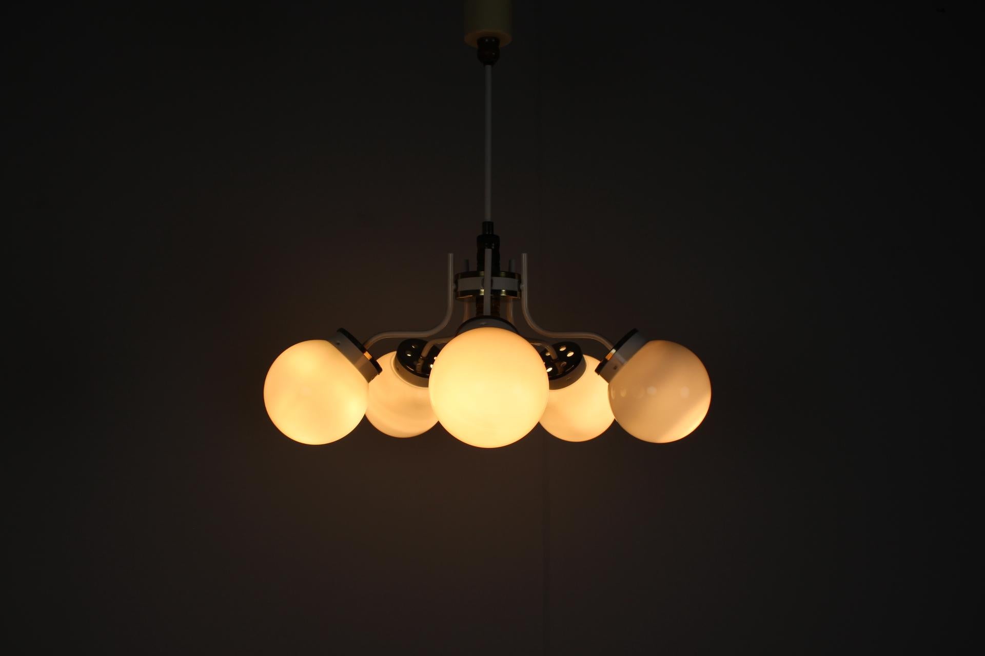 Lampadario in vetro anni '70, Cecoslovacchia in vendita 7