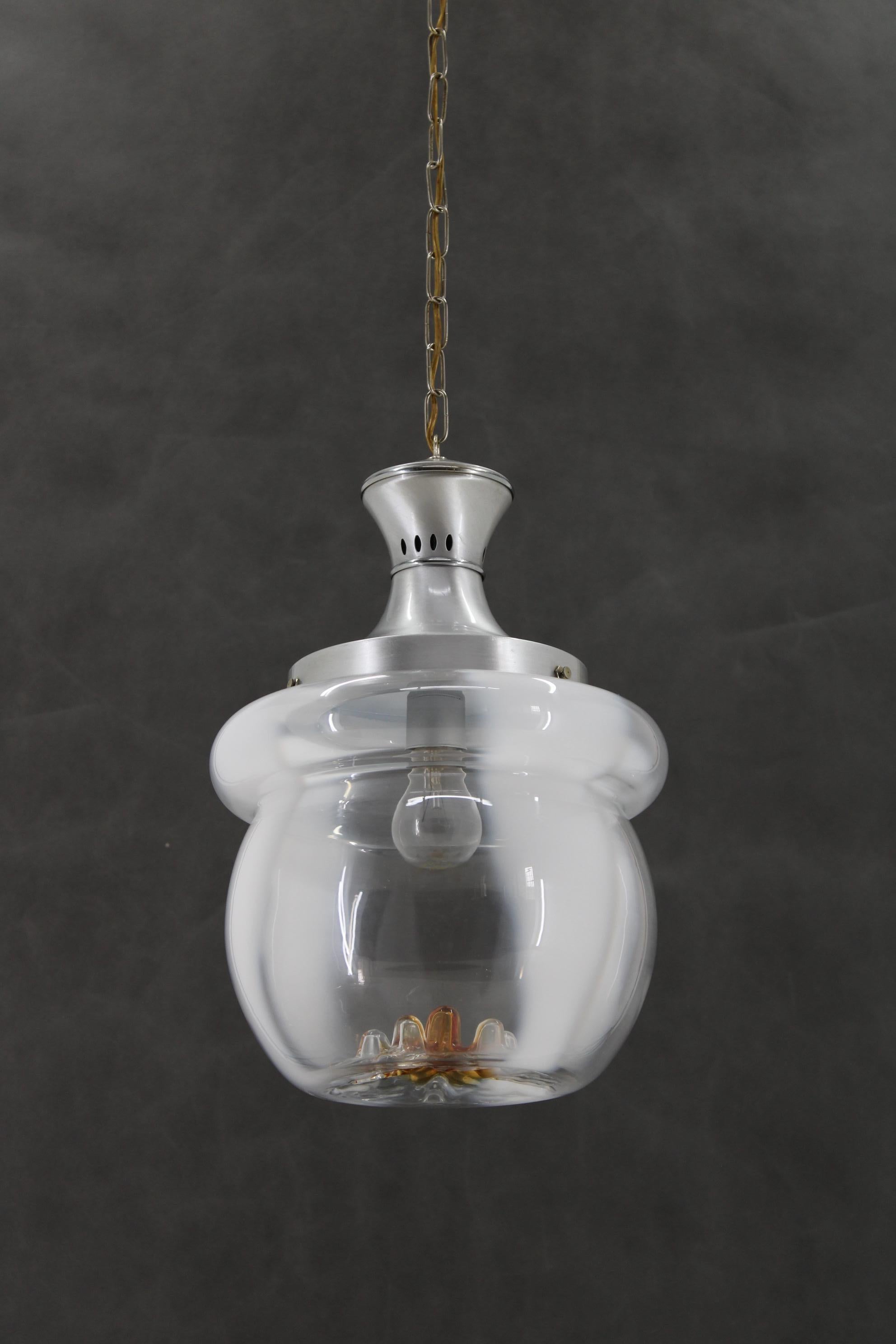 Italiano Lampada a sospensione in vetro di Murano degli anni '70, Italia in vendita