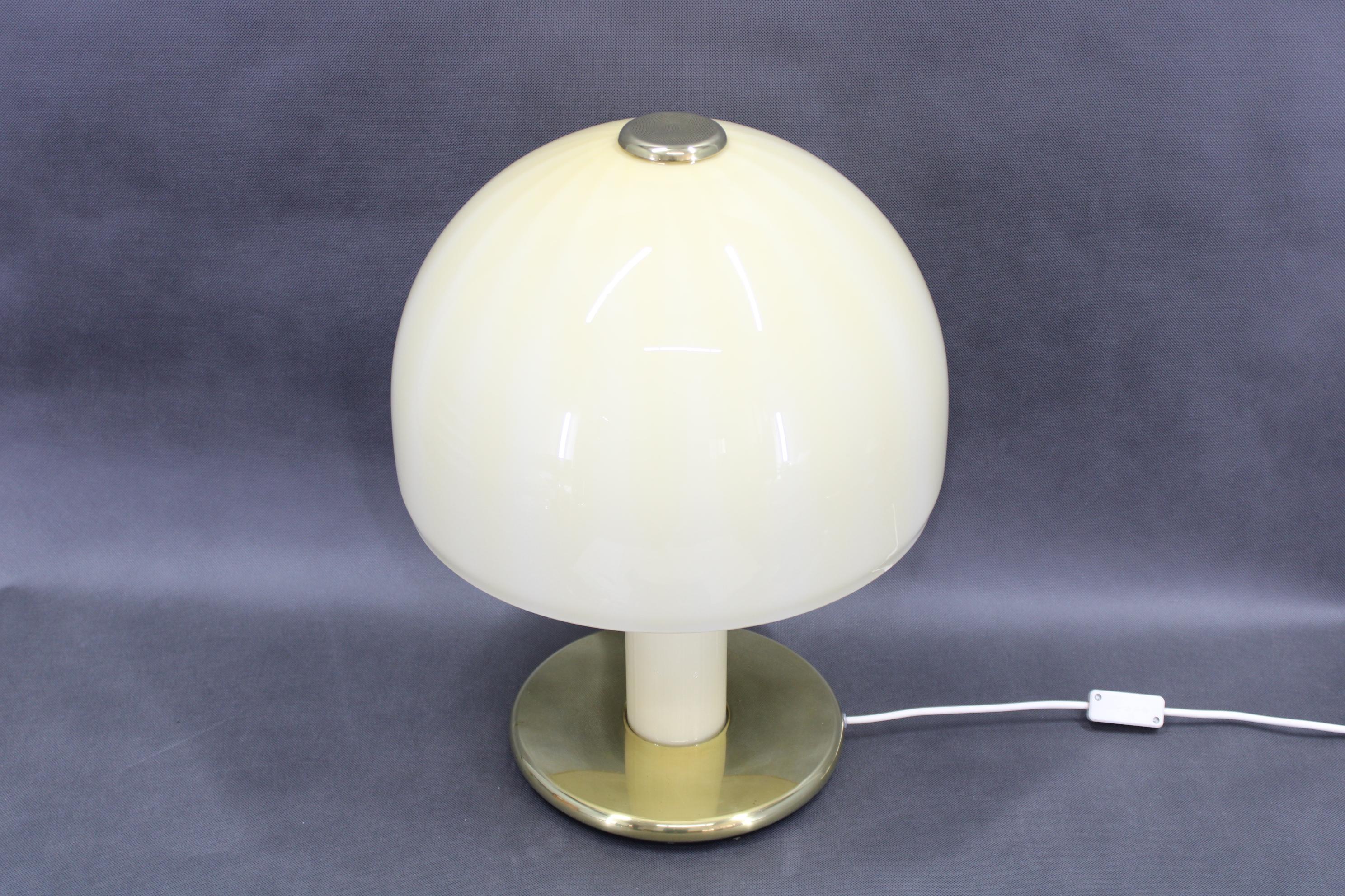 - cleaned and rewired 
- good original condition with minor signs of use
- 1x , E26-E27 bulb  
- US wiring compatible