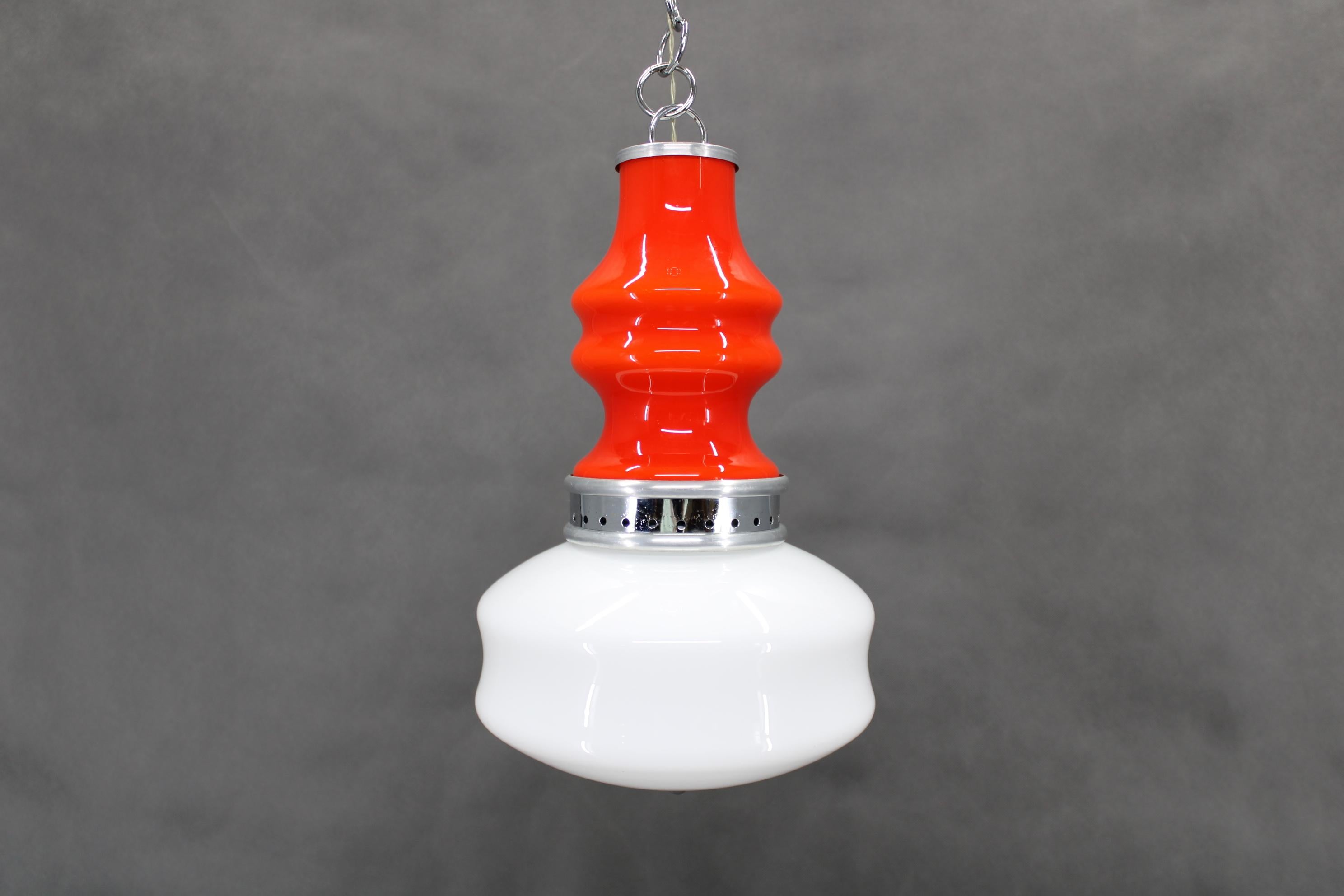 - good original condition with minor signs of use
- 1x bulbs E26 
- E27 
- US wiring compatible 
