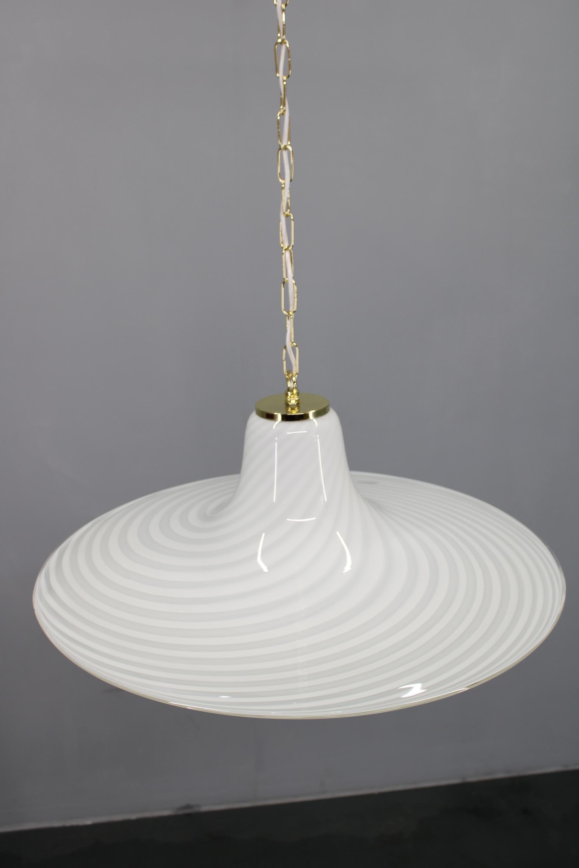 Italian 1970s Glass Pendant light By Venice Glass, Italy For Sale