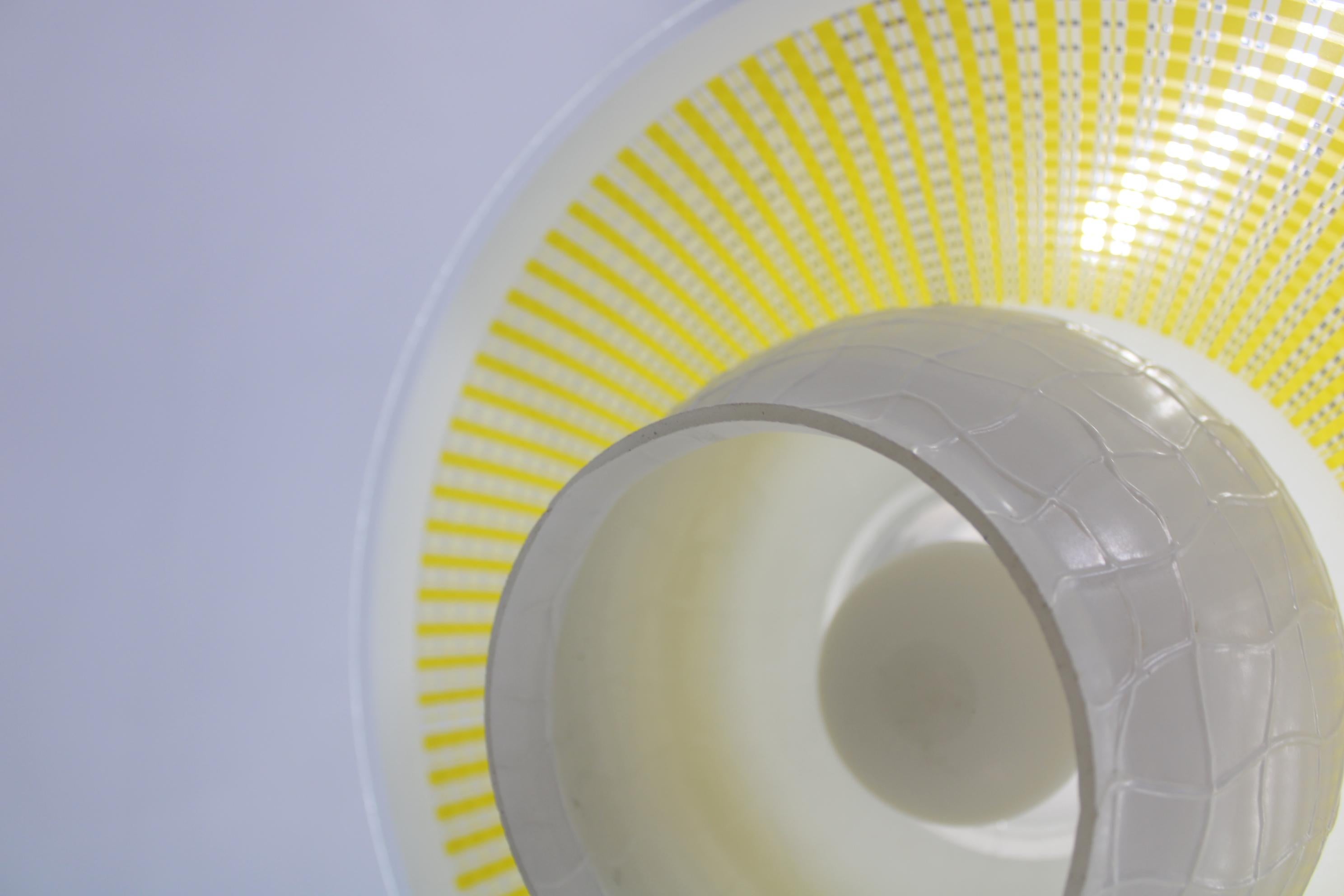 Lampada a sospensione in vetro degli anni '70, Cecoslovacchia in vendita 2