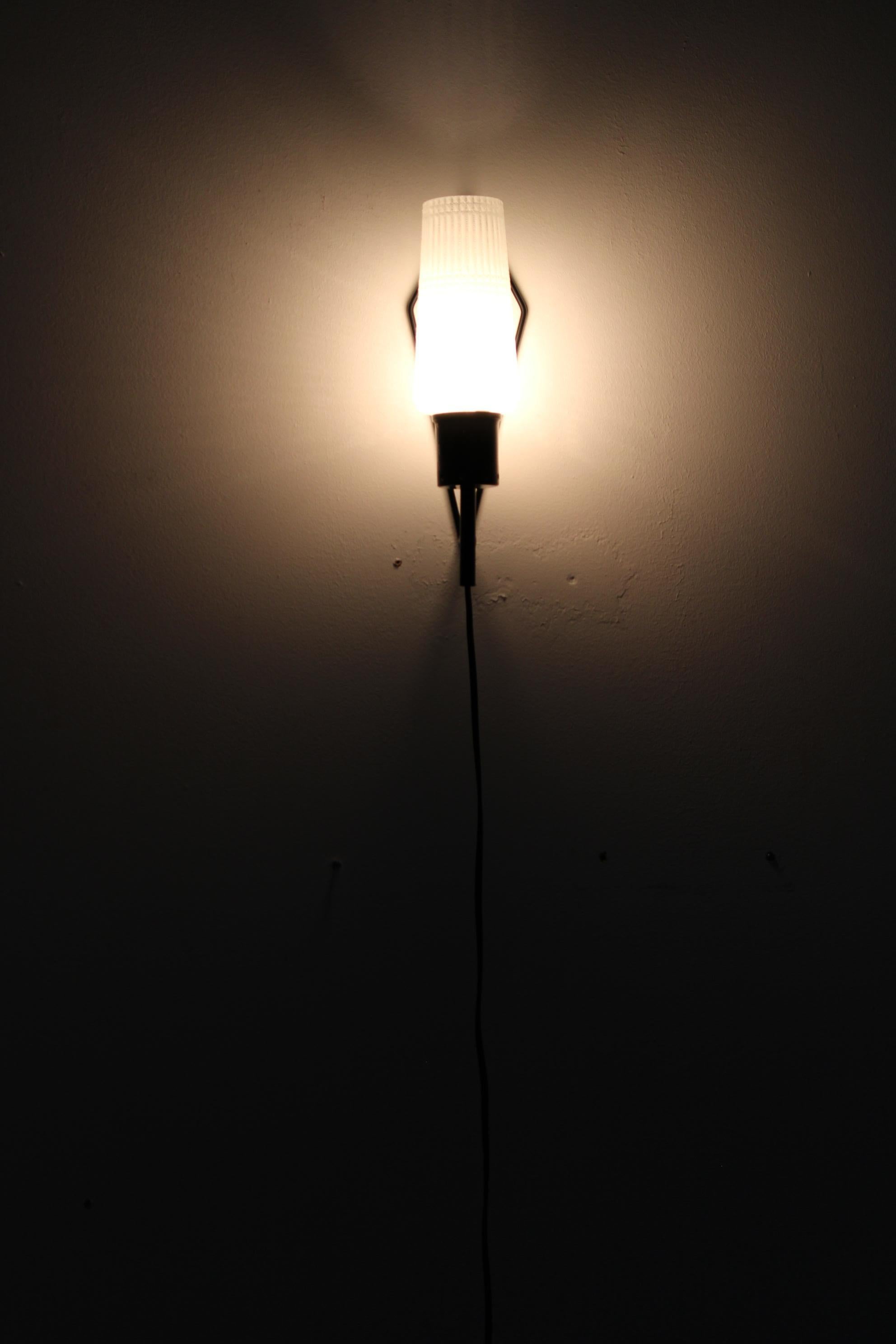 1970s Glass Wall Light , Czechoslovakia For Sale 4