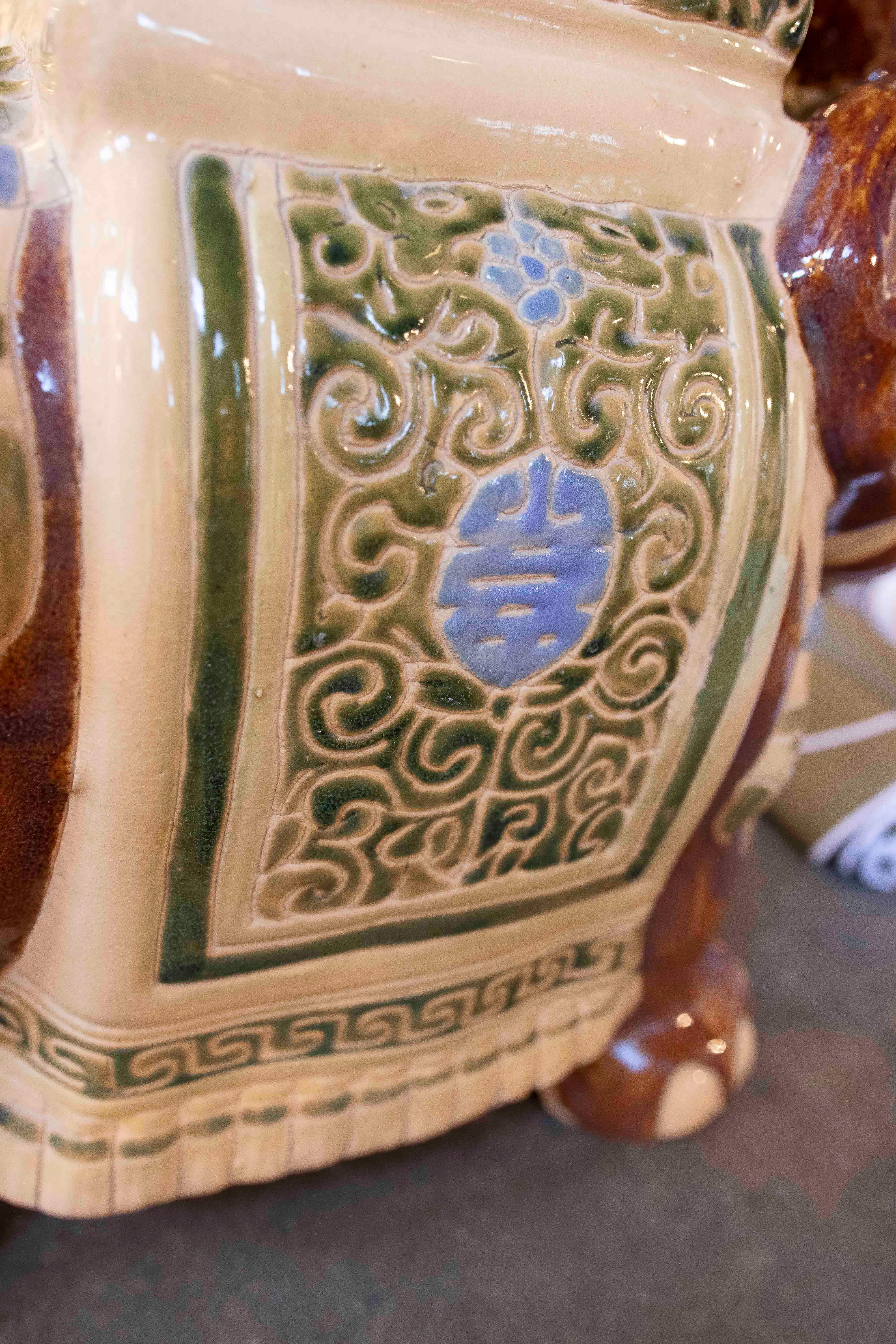 1970s Glazed Ceramic Side table in the Shape of an Elephant 10