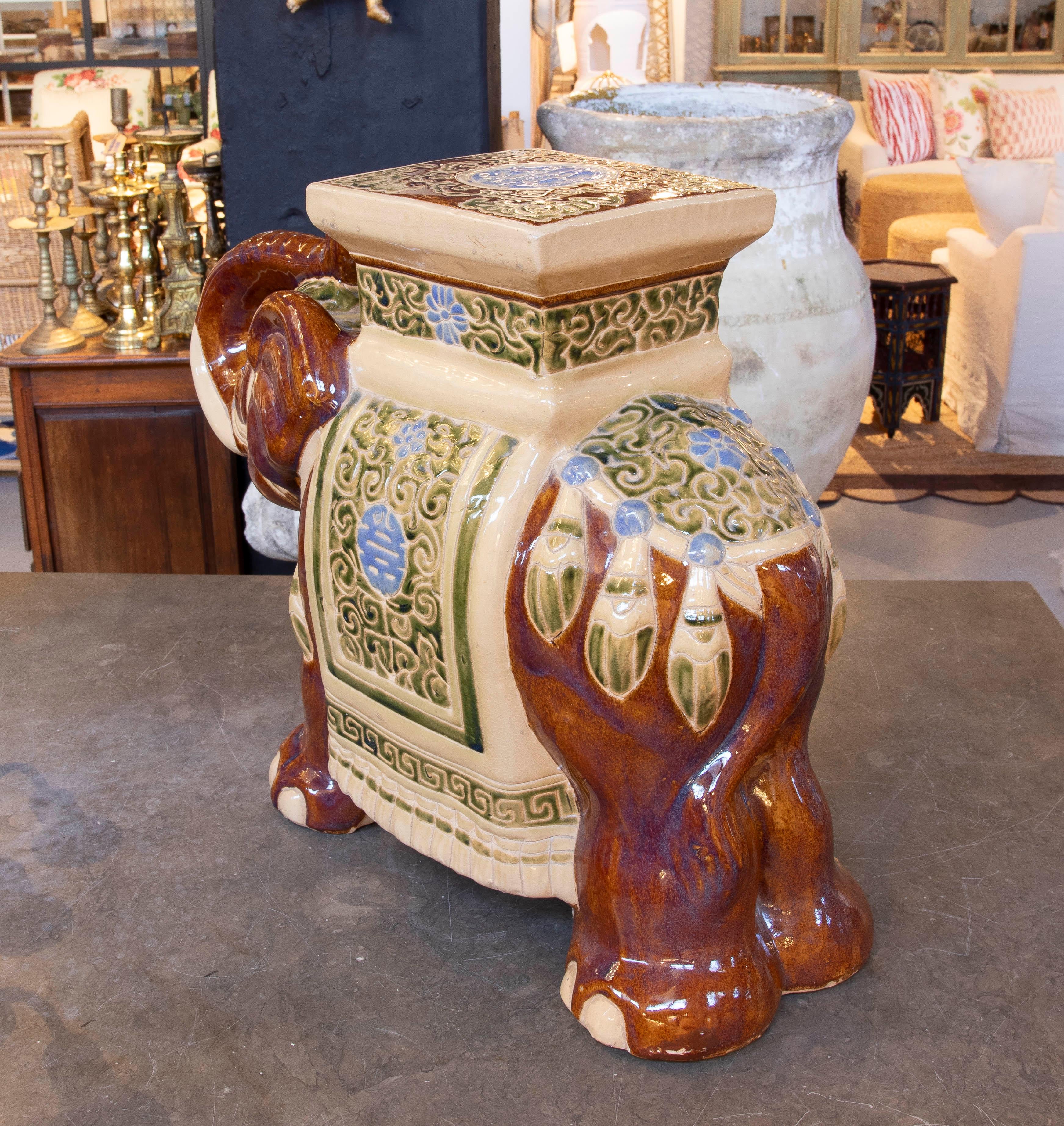 1970s Glazed Ceramic Side table in the Shape of an Elephant 1
