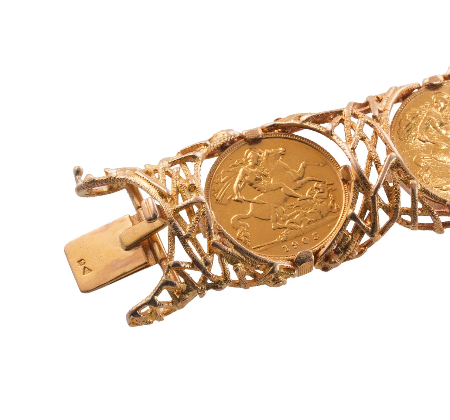 Bracelet en pièces de monnaie en or des années 1970 en vente 1