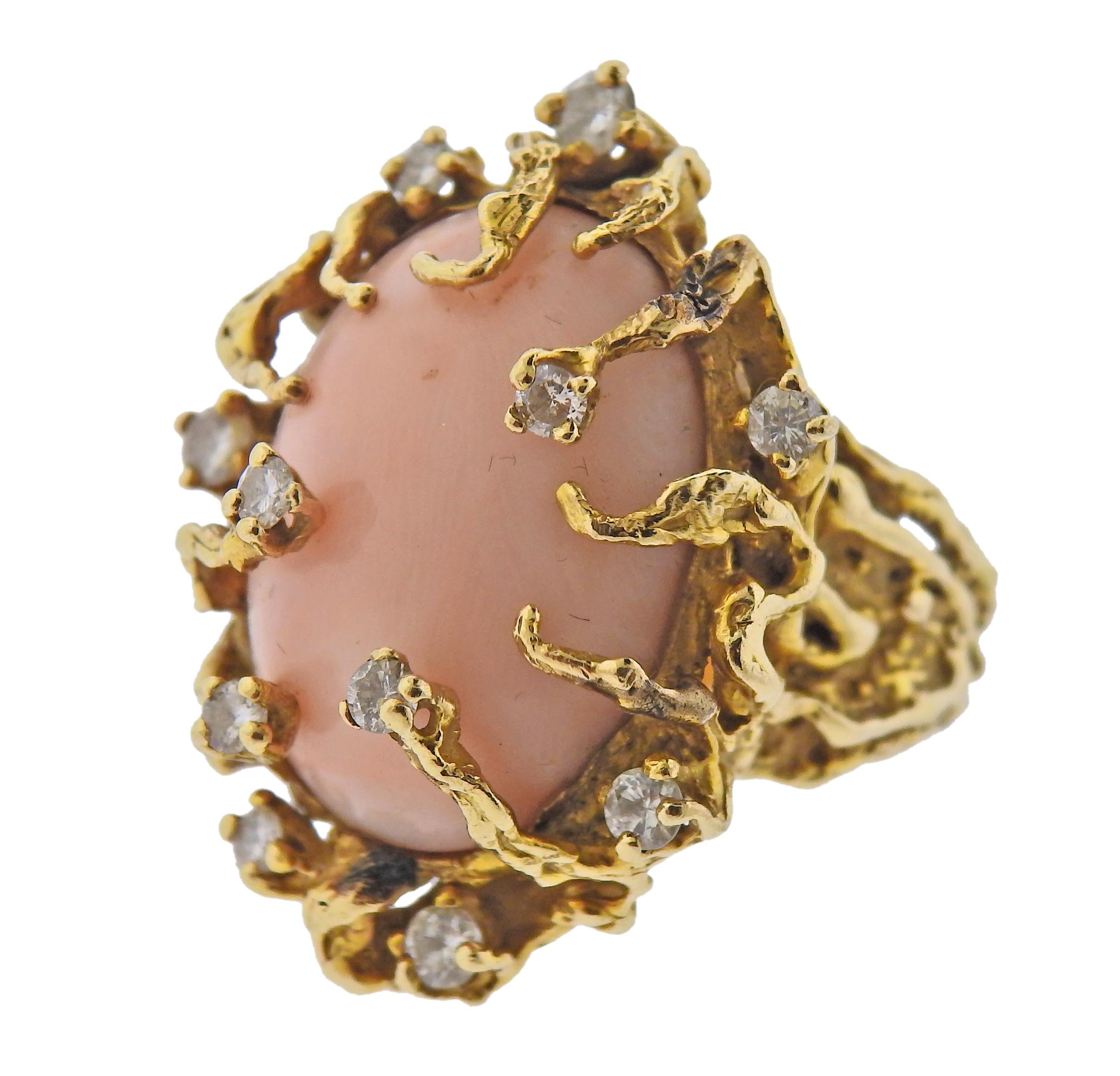 Vintage, 1970s 14k gold free form ring, with coral and approx. 0.60ctw in diamonds. Ring size - 7.5, ring top - 31mm x 25mm. Tested 14k. Weight - 21.9 grams.