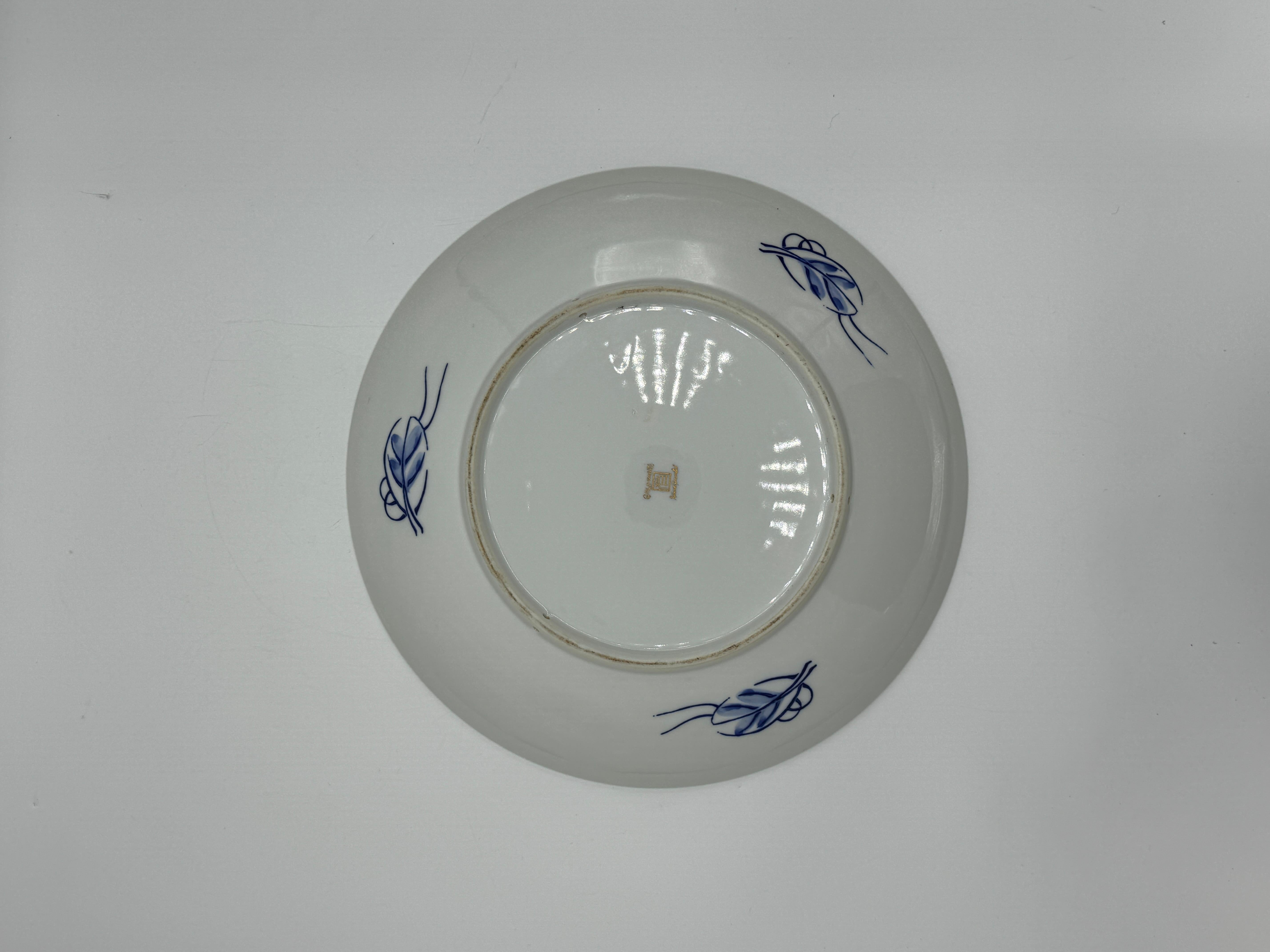 Porcelaine Chargeur d'assiette polychrome Imari doré des années 1970 en vente