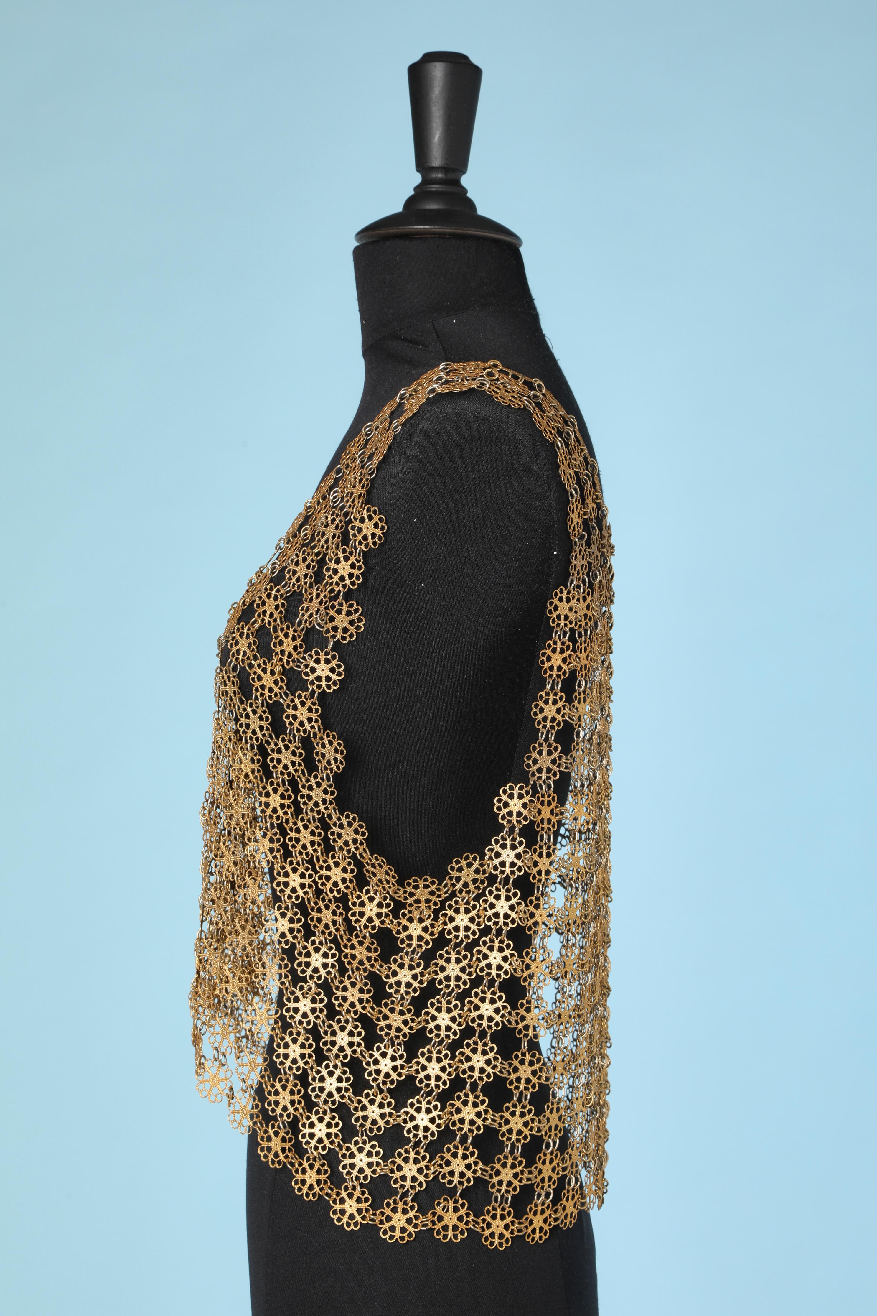 1970's Gold metallic vest in flowers pattern  In Excellent Condition In Saint-Ouen-Sur-Seine, FR