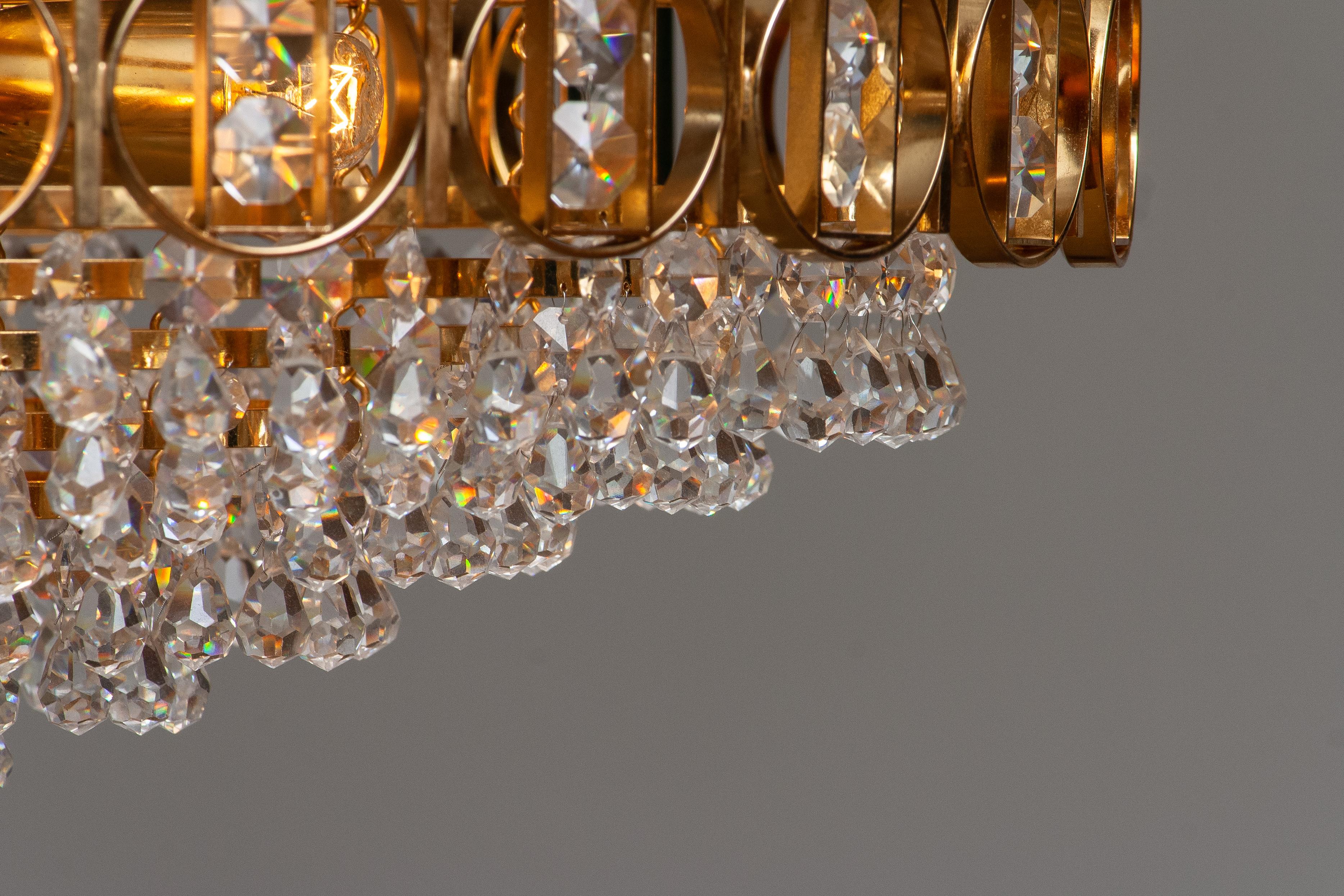 1970s, Gold Plaited Brass Chandelier with Faceted Crystals Made by Palwa Germany In Good Condition In Silvolde, Gelderland