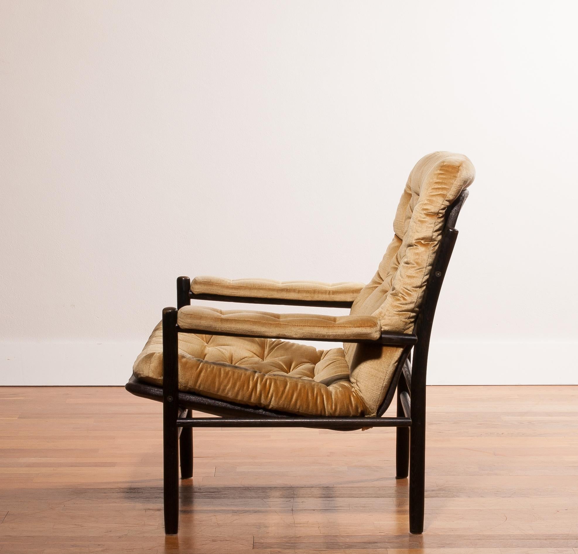 1970s, Gold Velours Lounge Chair by Kenneth Bergenblad for DUX, Sweden 2