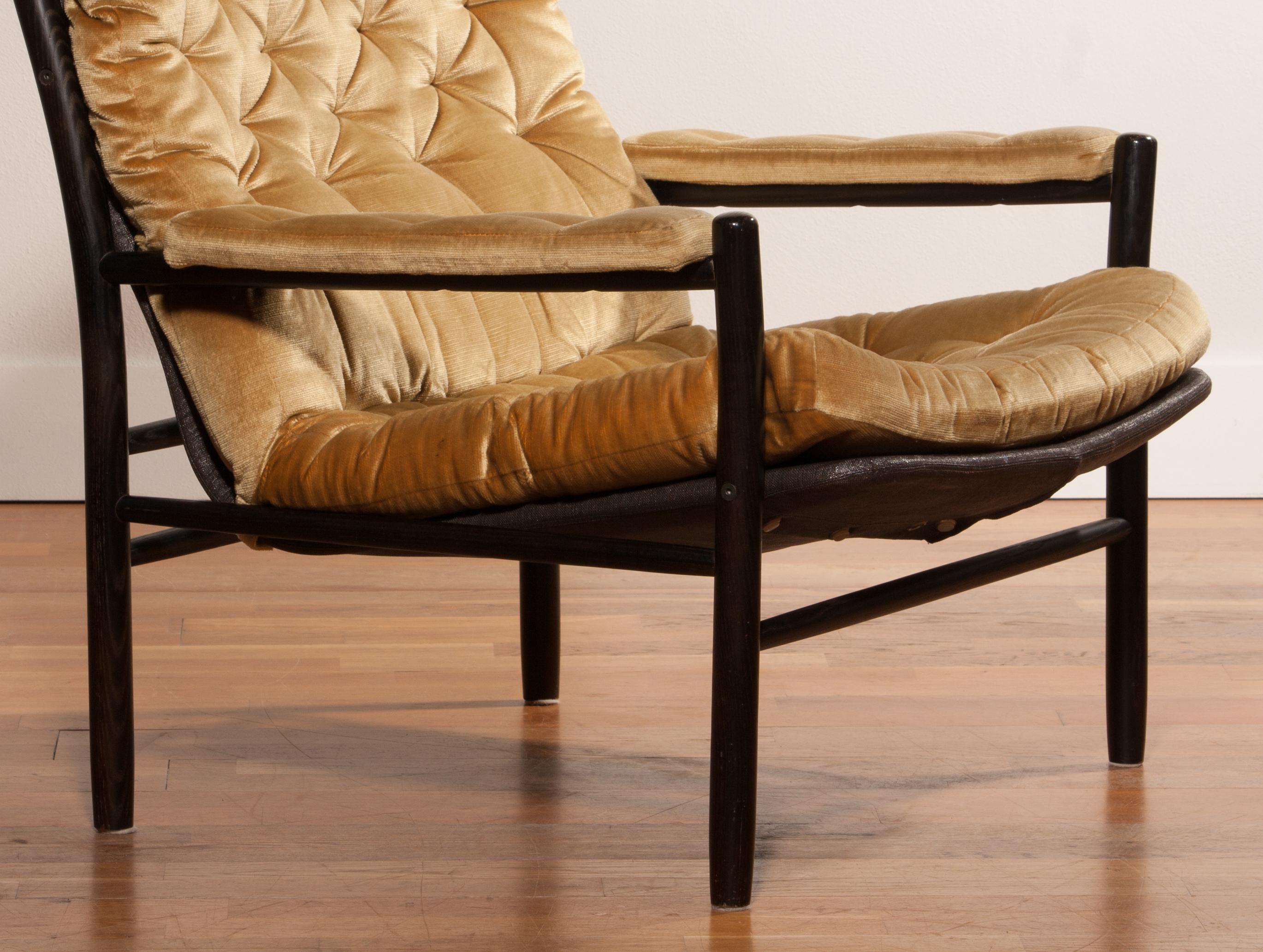 Velvet 1970s, Gold Velours Lounge Chair by Kenneth Bergenblad for DUX, Sweden