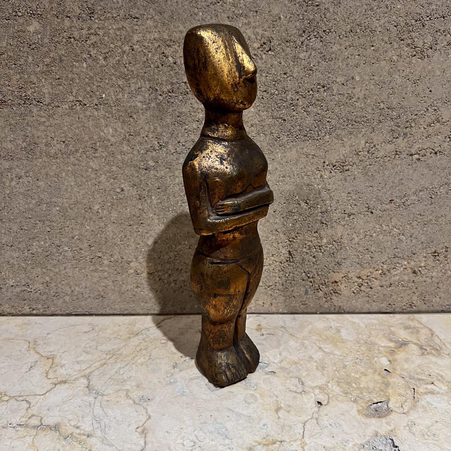1970s Oscar de Oro Escultura de Arte Figurilla Cicládica en venta 3