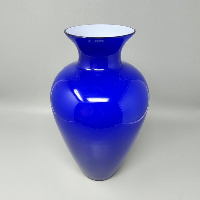Mid-Century Modern 1970s Gorgeous Blue Vase by Ind. Vetraria Valdarnese. Made in Italy For Sale