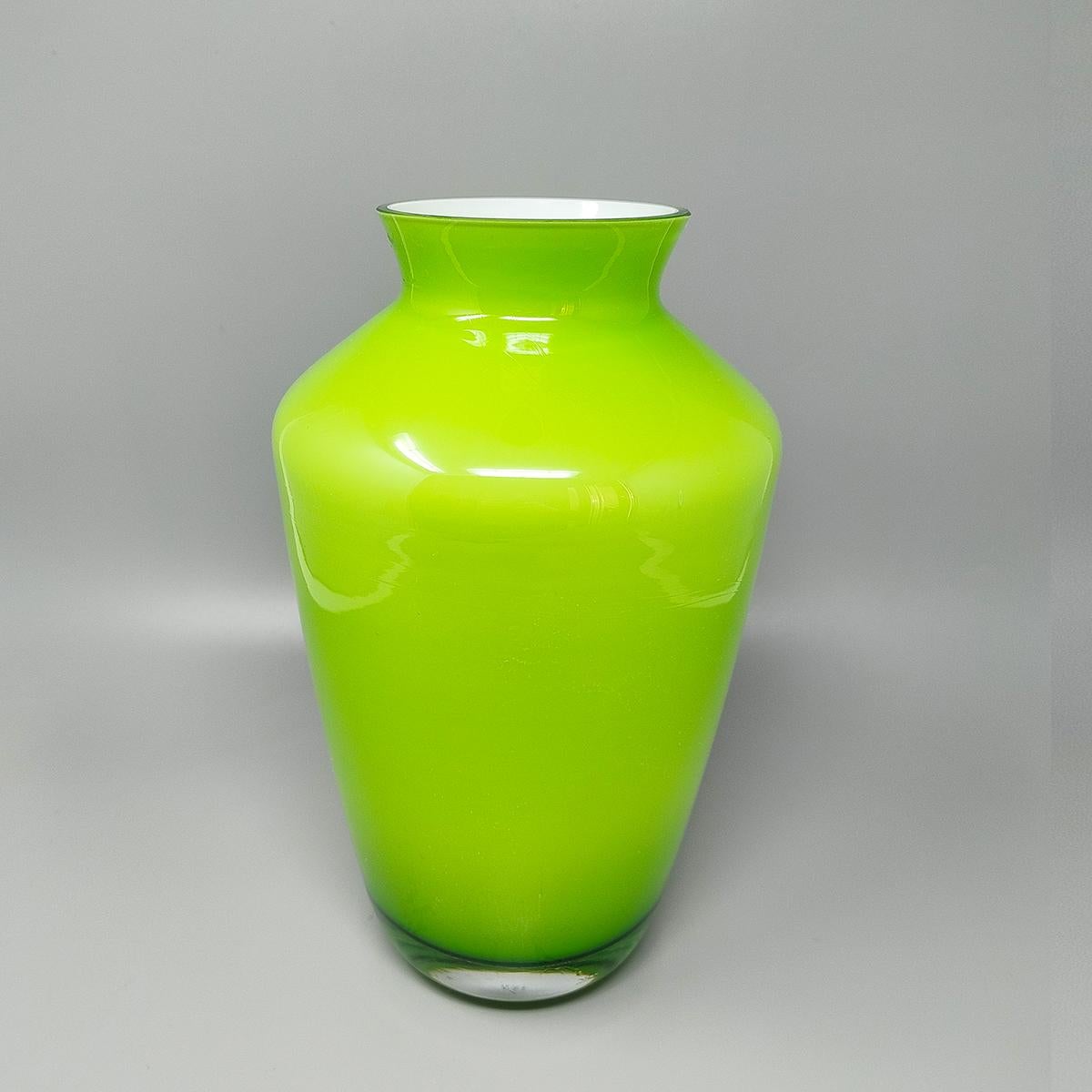 Mid-Century moderno Vaso Greene & Greene degli anni '1970 di Ind. Vetraria Valdarnese. Prodotto in Italia in vendita