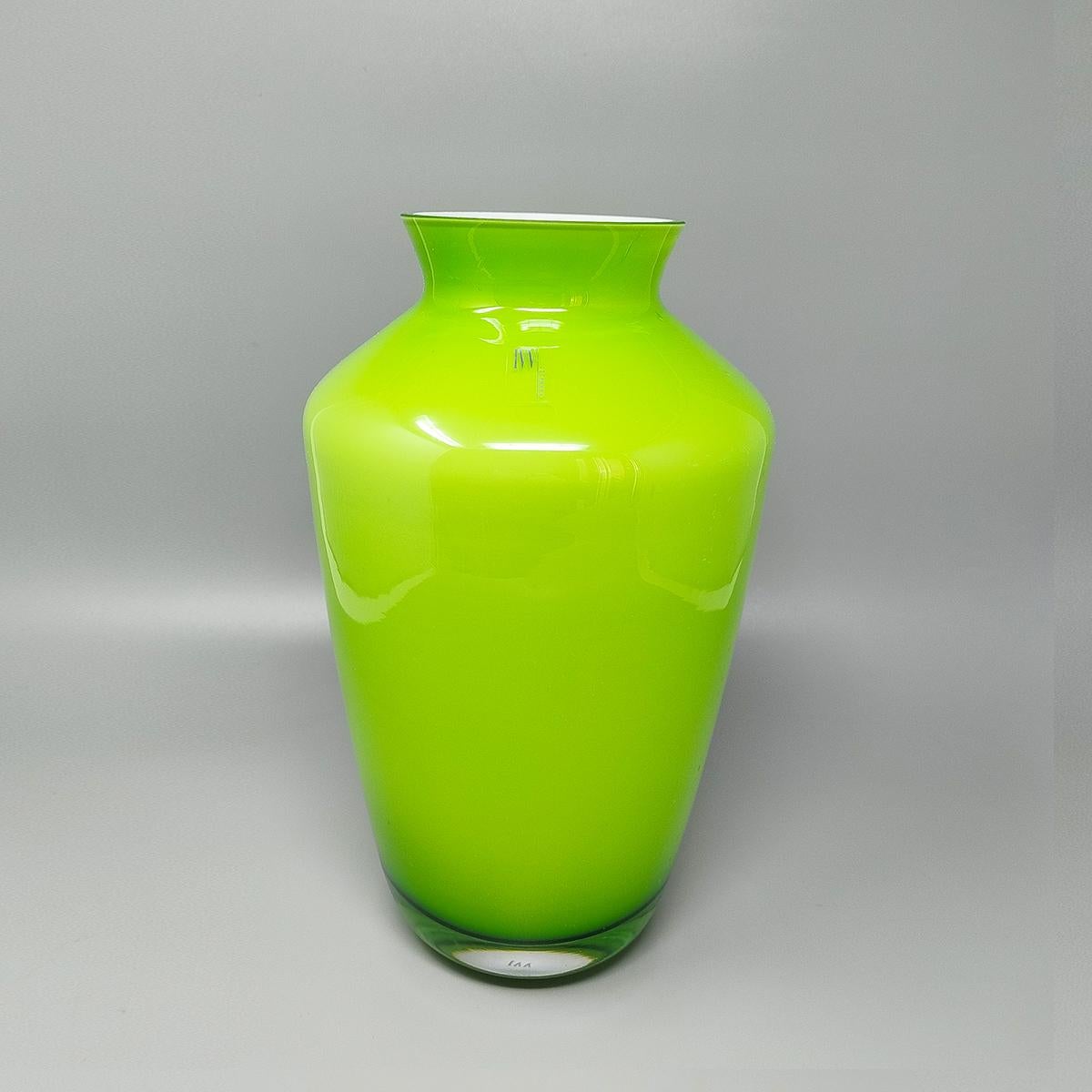 Italiano Vaso Greene & Greene degli anni '1970 di Ind. Vetraria Valdarnese. Prodotto in Italia in vendita