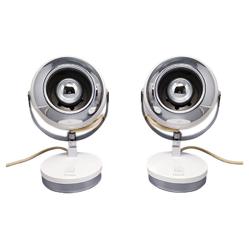 1970s Gorgeous Pair of White Eyeball Table Lamps by Veneta Lumi, Made in Italy For Sale