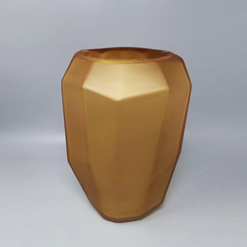 Mid-Century Modern 1970s Gorgeous Polyedric Vase by Dogi in Murano Glass. Made in Italy For Sale