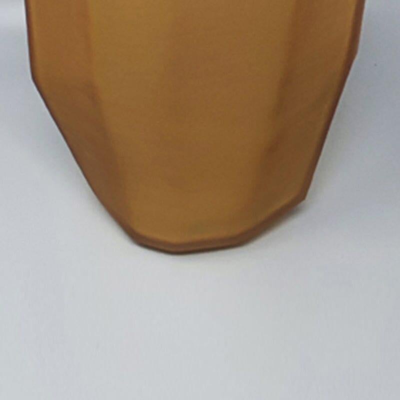1970er Jahre Wunderschöne polyedrische Vase von Dogi aus Murano-Glas. Hergestellt in Italien (Ende des 20. Jahrhunderts) im Angebot