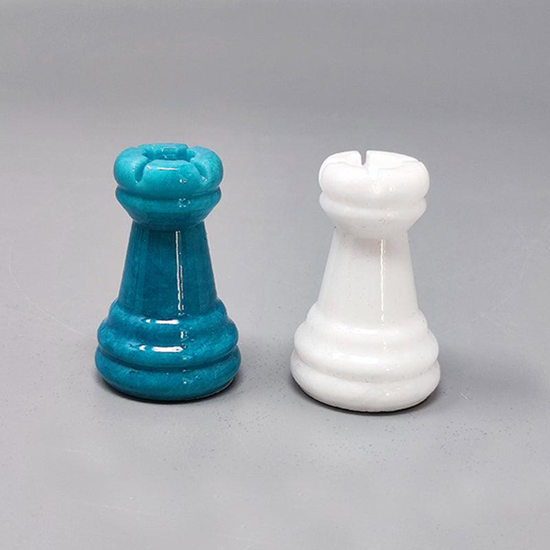 1970s Gorgeous Turquoise and White Chess Set in Volterra Alabaster Handmade Made For Sale 5