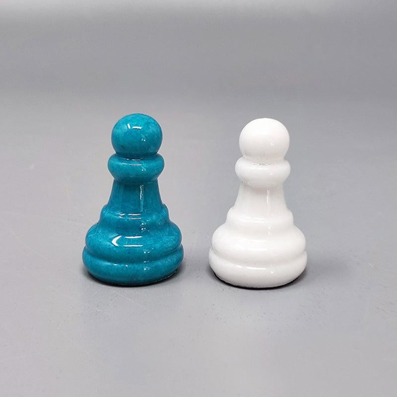 1970s Gorgeous Turquoise and White Chess Set in Volterra Alabaster Handmade Made For Sale 6