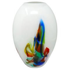Magnifique vase fabriqué à la main en verre de Murano, années 1970 Fabriqué en Italie