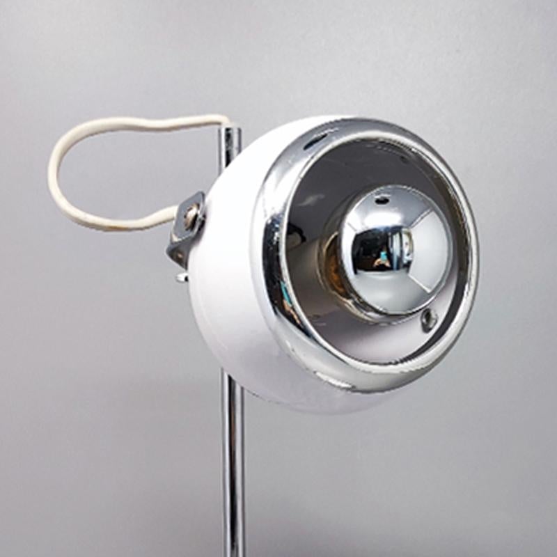 1970s Gorgeous White Eyeball Table Lamp by Veneta Lumi, Made in Italy For Sale 3
