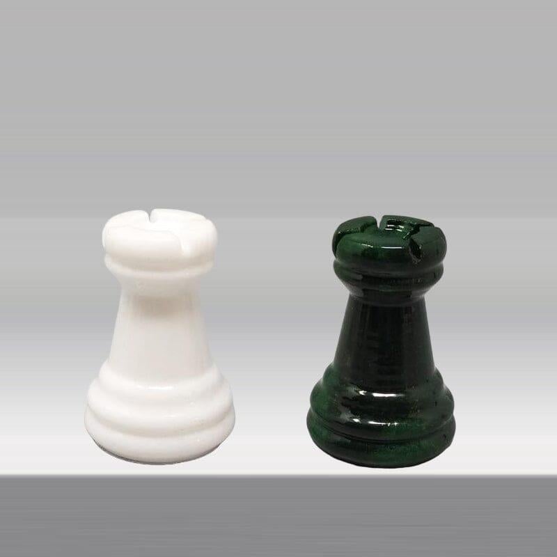 1970er Grünes und weißes Schachspiel aus Volterra Alabaster Handgefertigt, Made in Italy 4