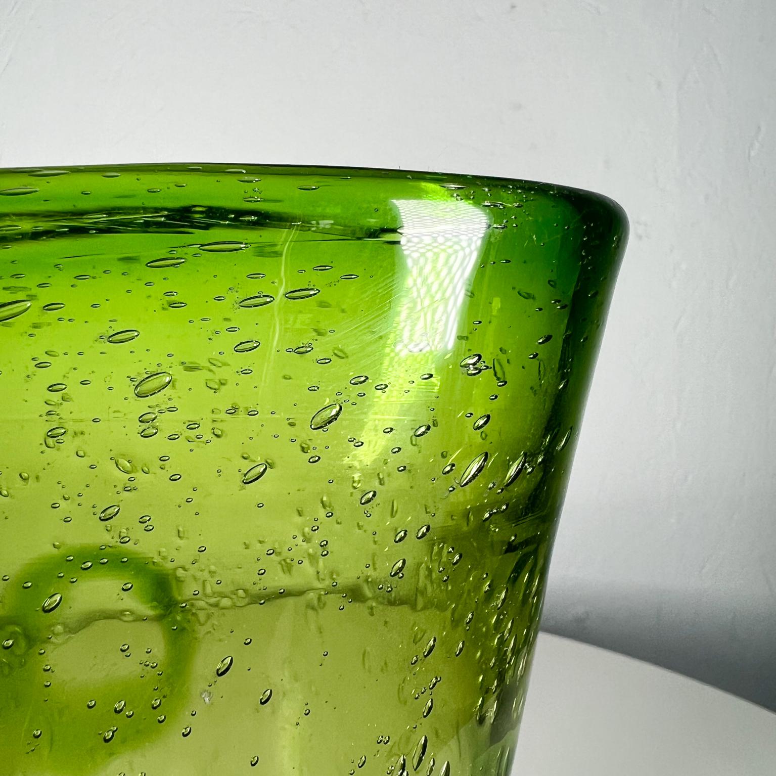 Mid-Century Modern 1970s Green Art Glass Vase Controlled Bubble Modern Style of Murano For Sale