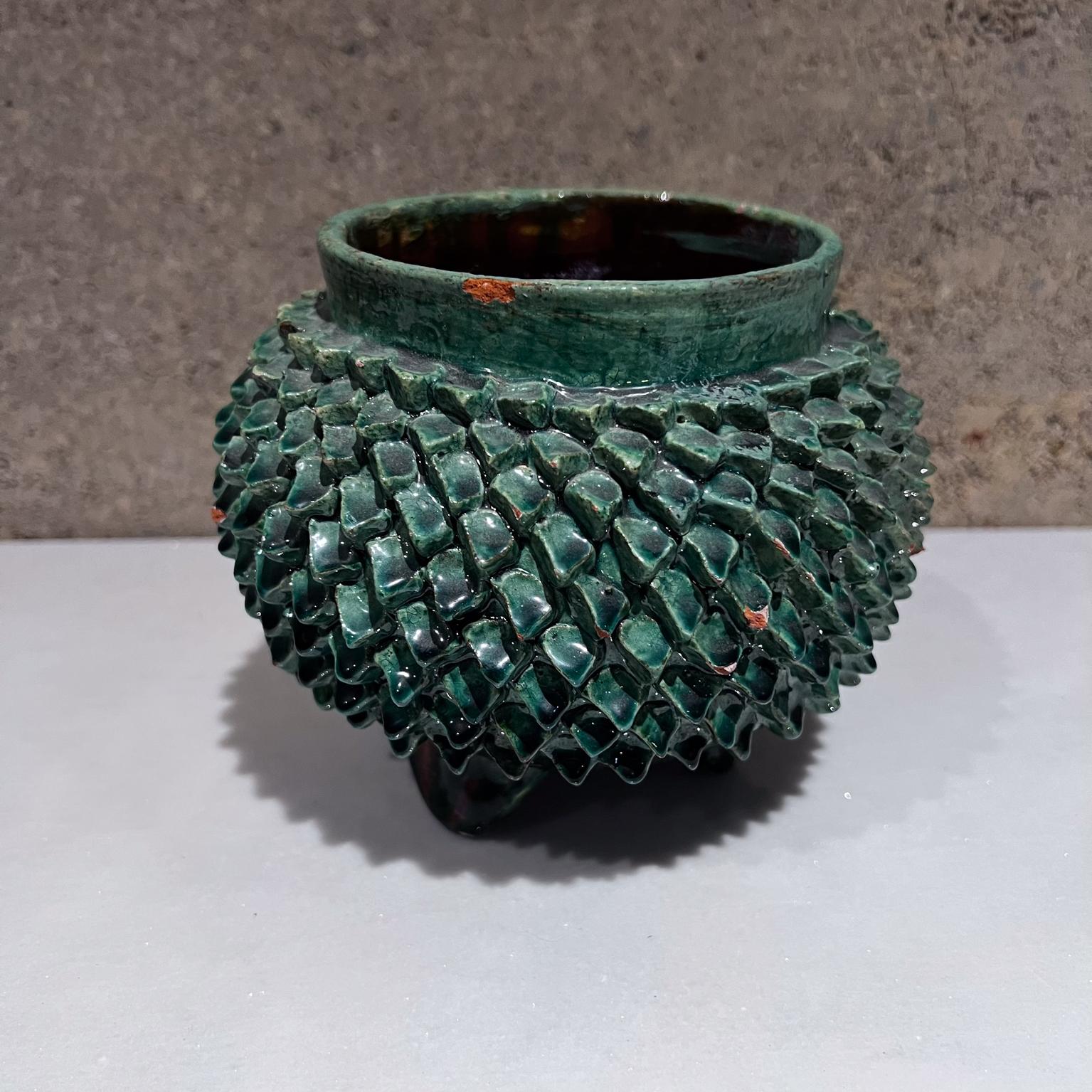 1970s Green Art Pottery Bowl Piña Ceramics Michoacán Mexico In Good Condition In Chula Vista, CA