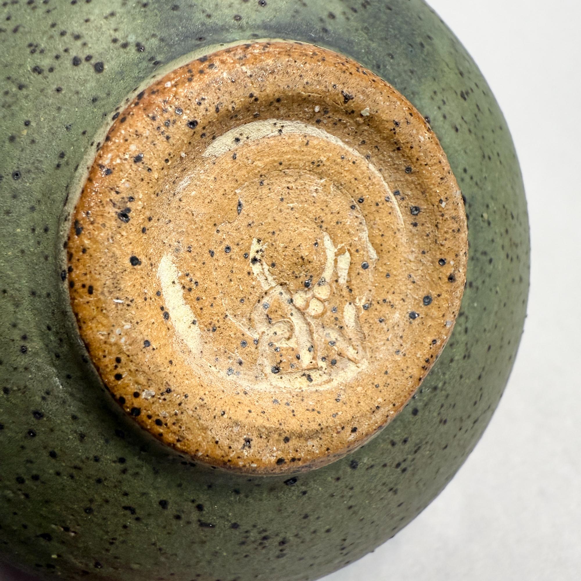 Vaso The Artful Green anni 70 in stile Rose Cabat Feelie California in vendita 5