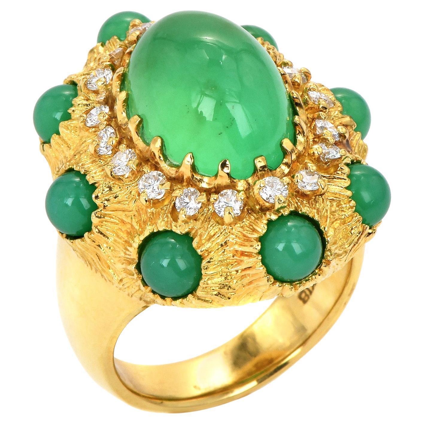 1970s Green Chalcedony Diamond 18k Yellow Gold Halo Cocktail Ring For Sale