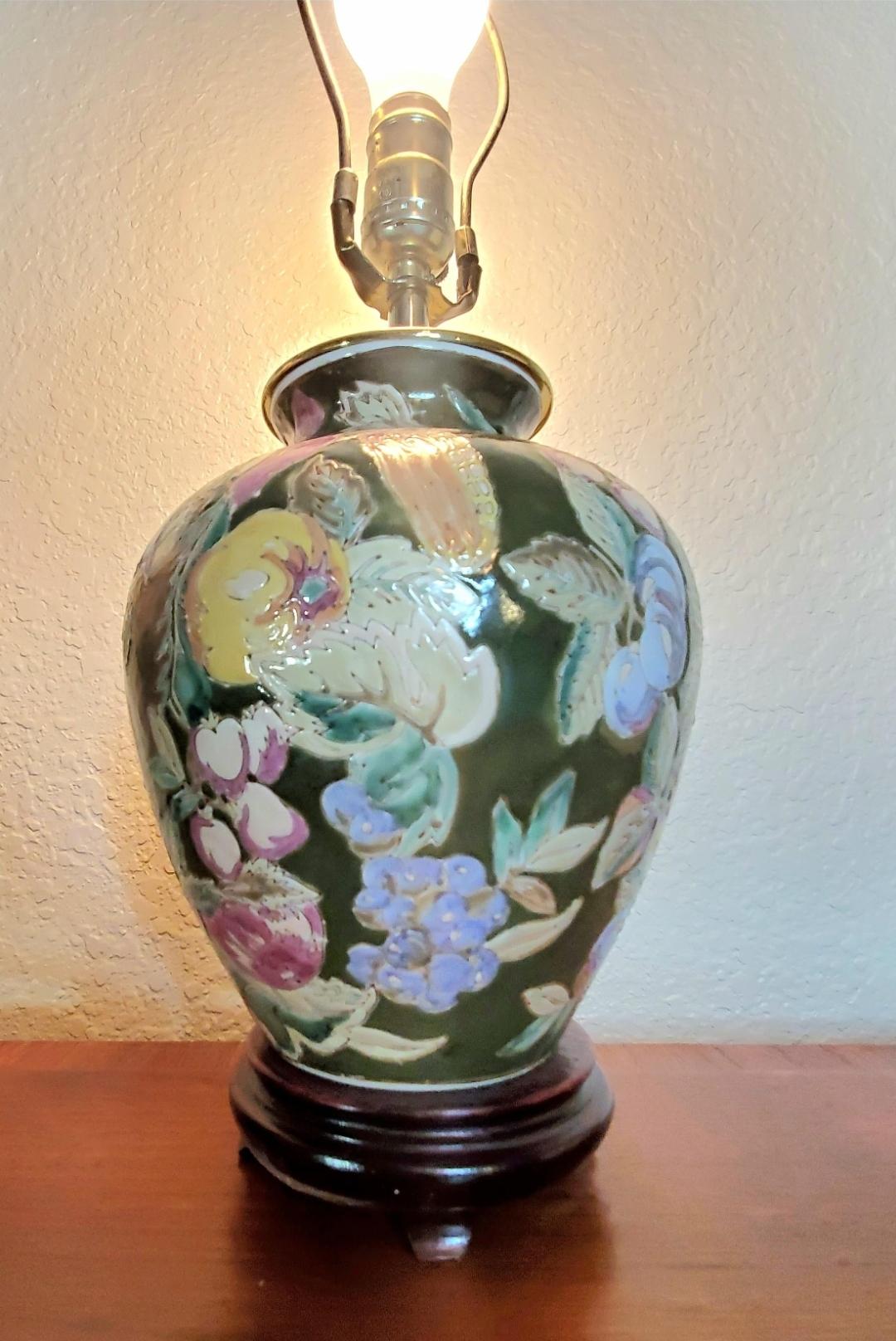 1970s Green Floral Chinese Ginger Jar Lamp 4