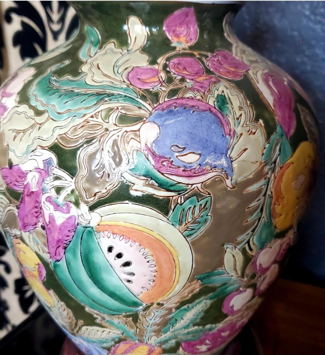 1970s Green Floral Chinese Ginger Jar Lamp In Good Condition In Waxahachie, TX
