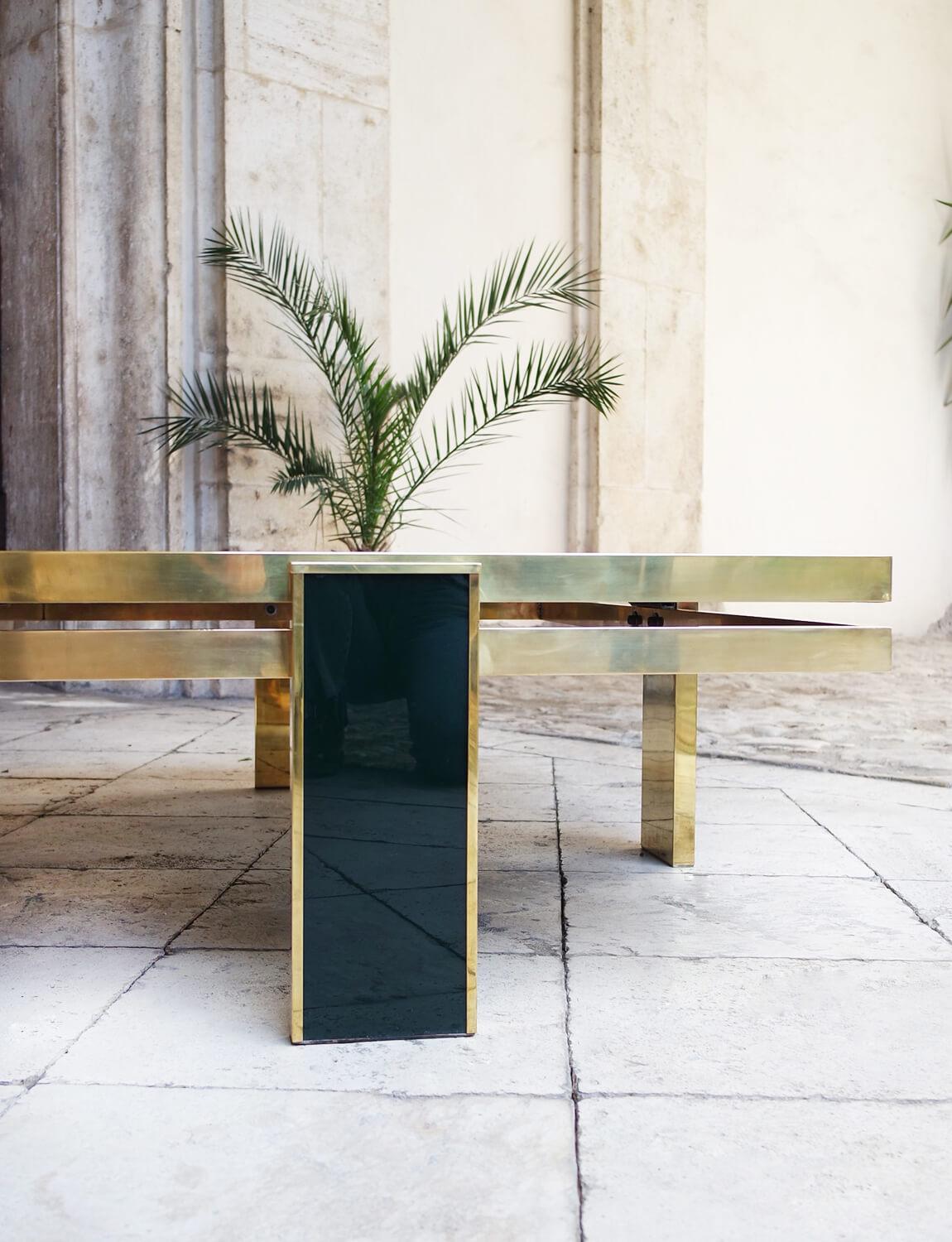 1970s Green Glass Italian Coffee Table by Giacomo Sinopoli for Liwans, signed In Good Condition In Roma, IT