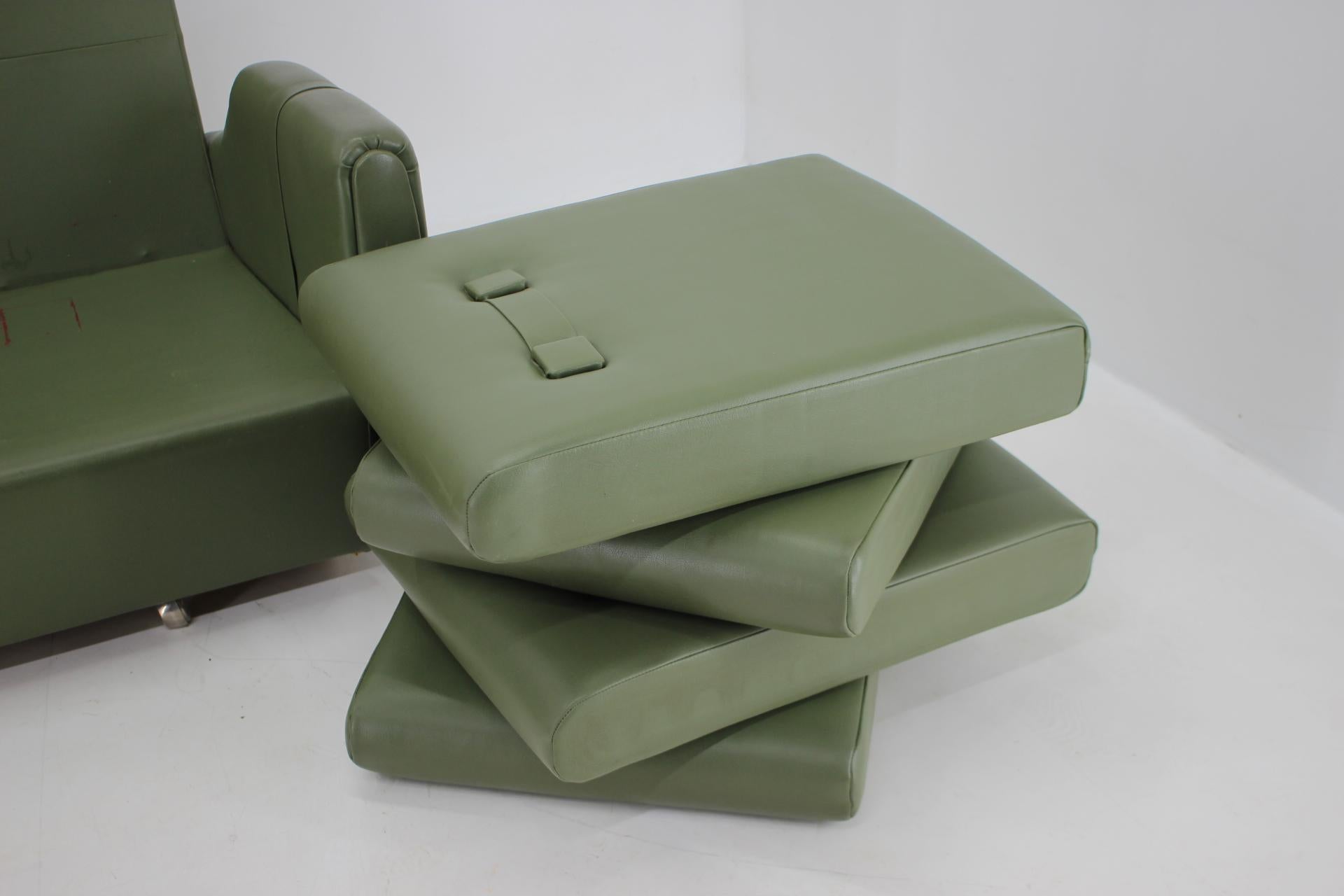 1970s Green Leatherette 3-Seater Sofa, Czechoslovakia 11