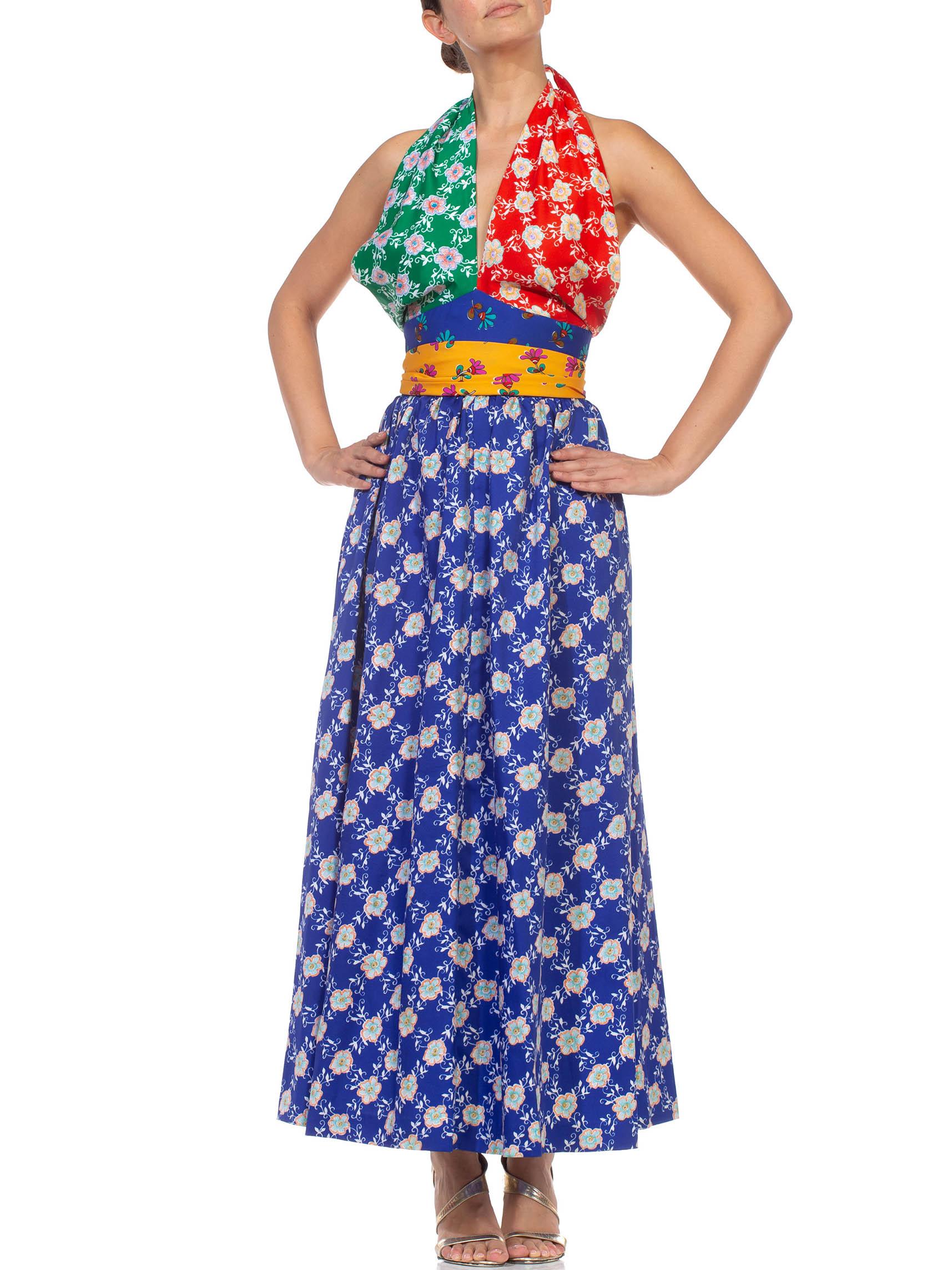 1970S Green Red Blue & Yellow Polyester Backless Halter Neck Gown With Waistlin In Excellent Condition In New York, NY