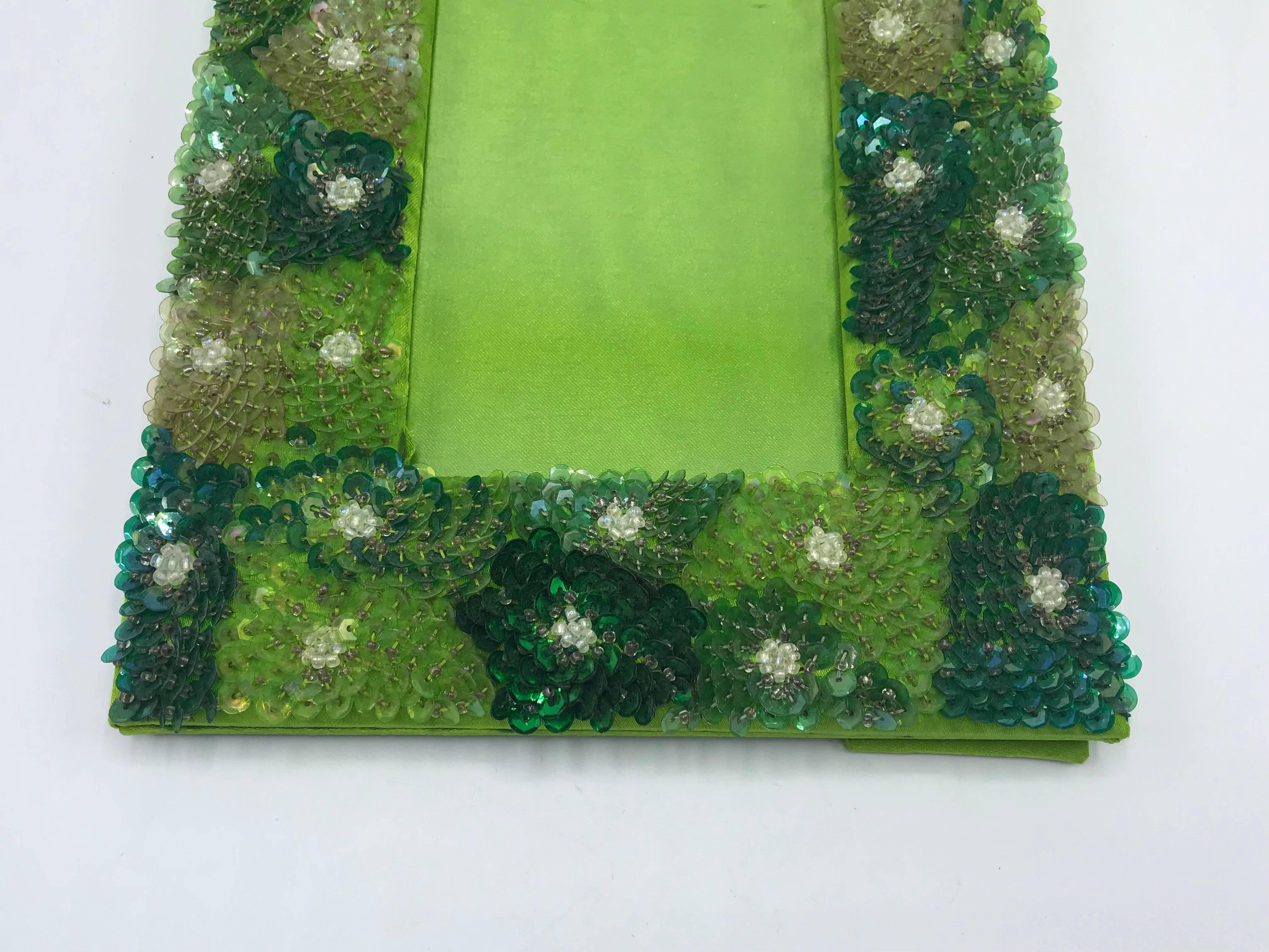 1970s Green Sequin Embroidered Floral Motif Picture Frame 2