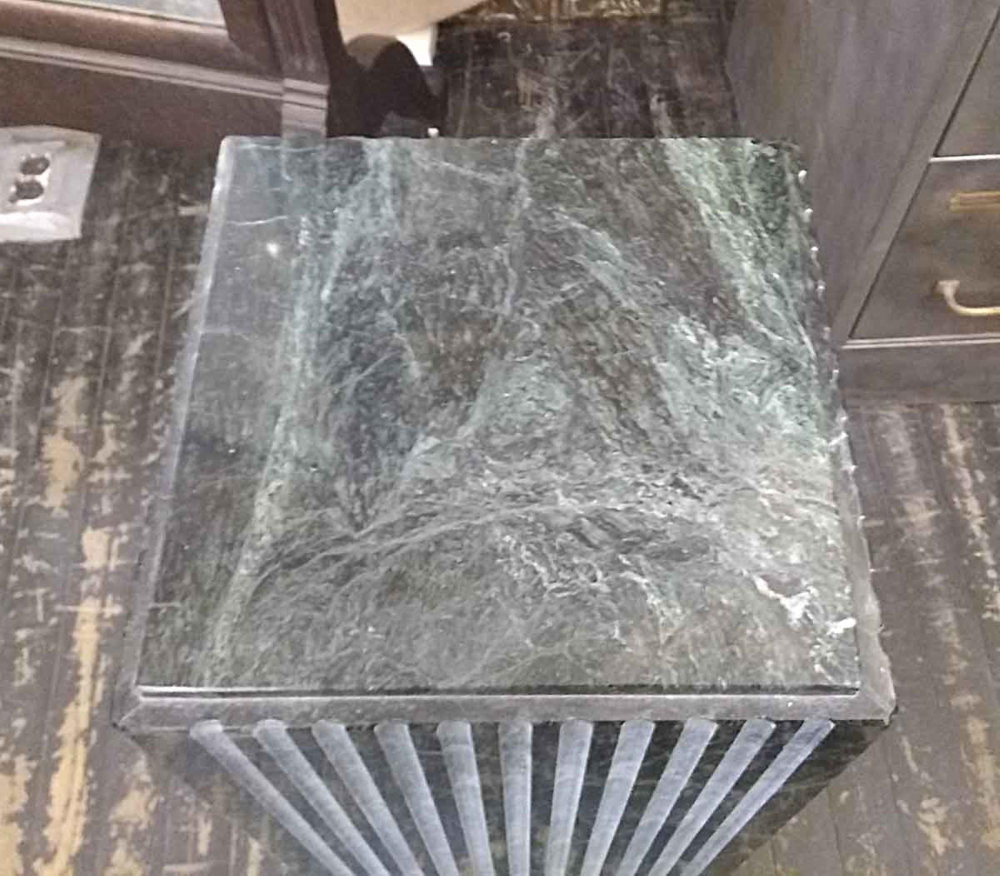 1970s Green Veined Marble Pedestal with Fluted Sides from Italy In Good Condition In New York, NY