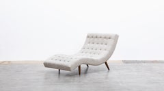 1970s Grey Fabric on Walnut Legs Daybed by Adrian Pearsall