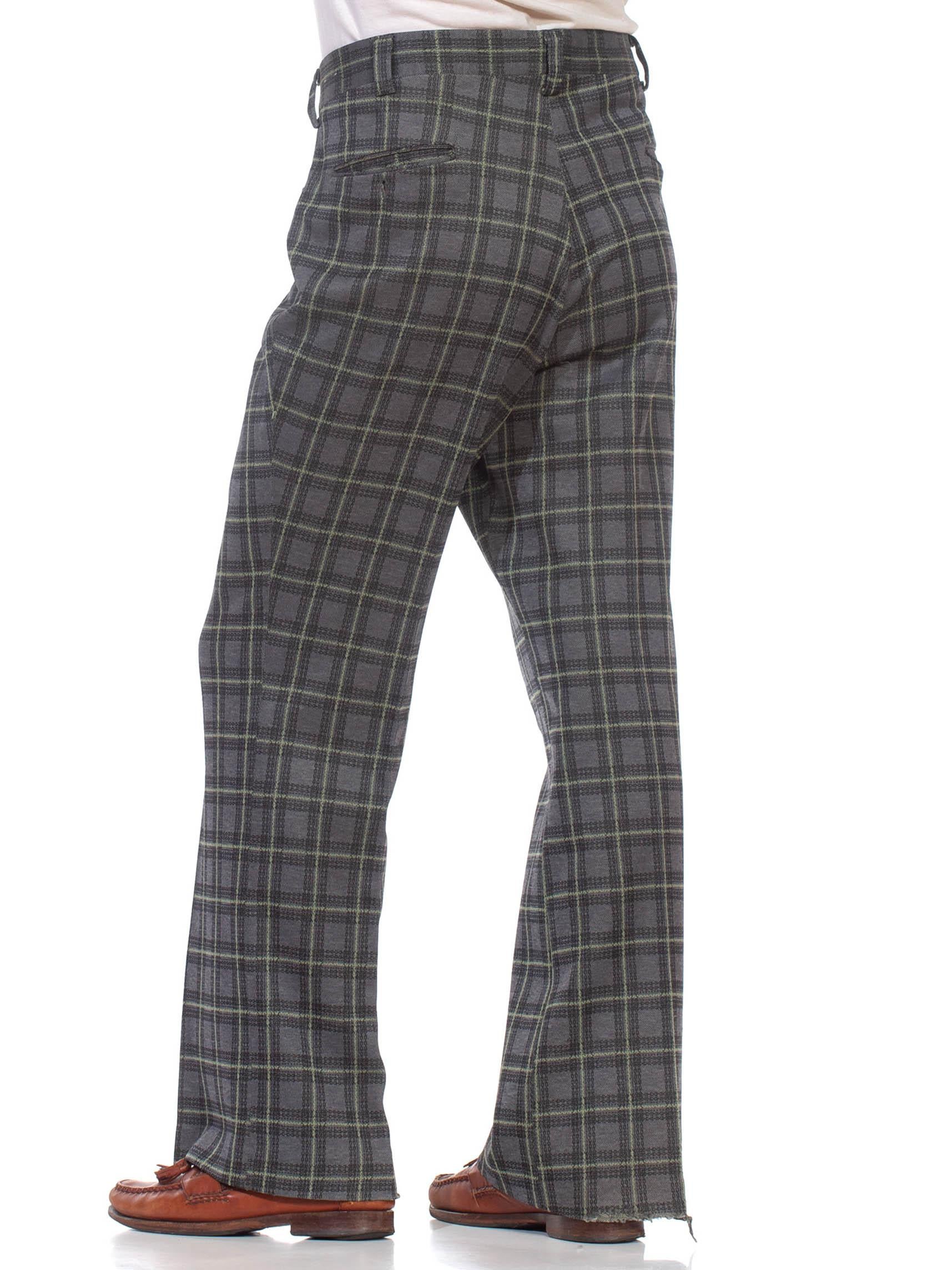 1970S Grey & Green Plaid Polyester Double Knit Men's Pants In Excellent Condition In New York, NY