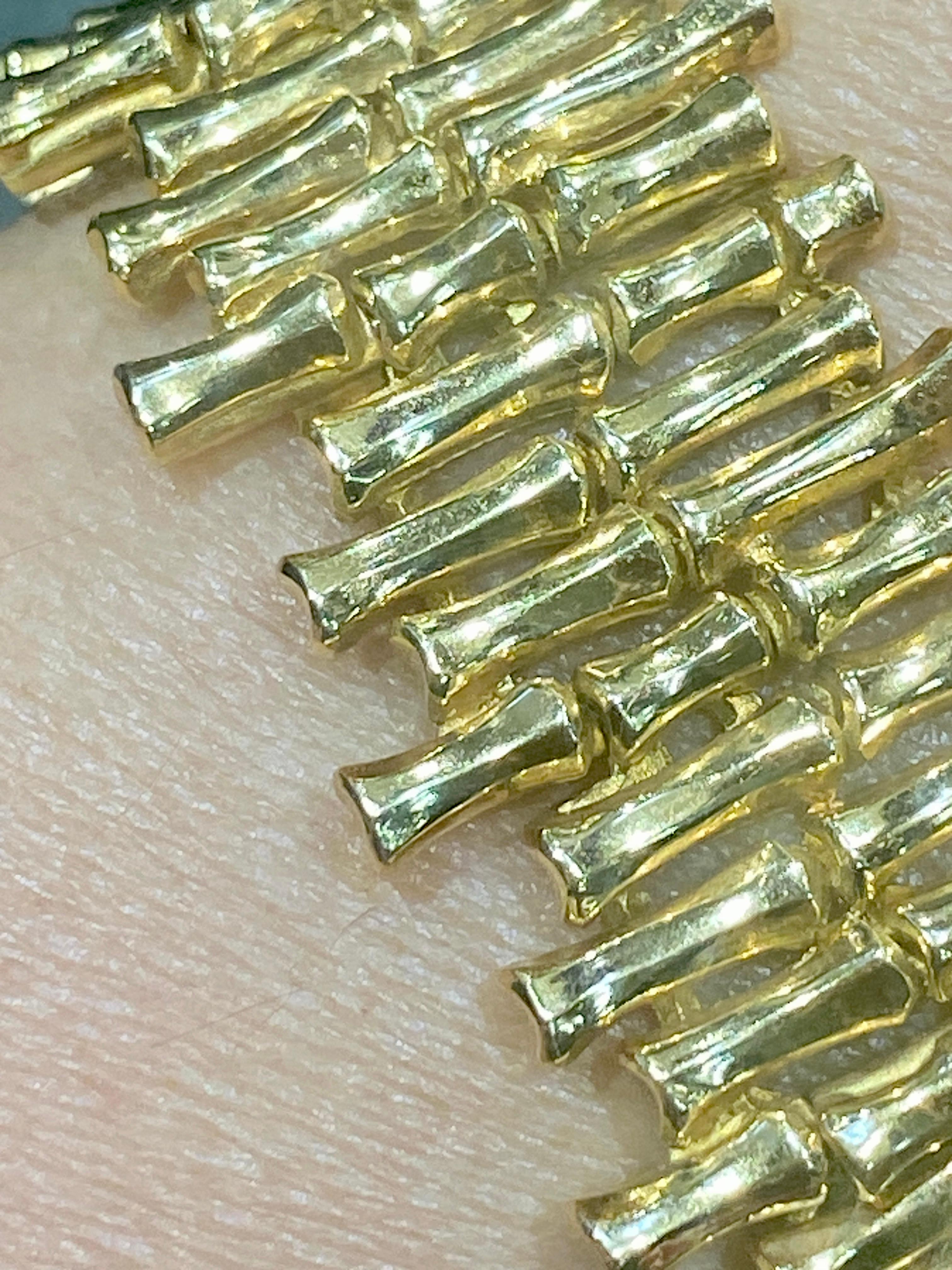 Contemporary 1970s Gübelin 18k gold bamboo bracelet For Sale