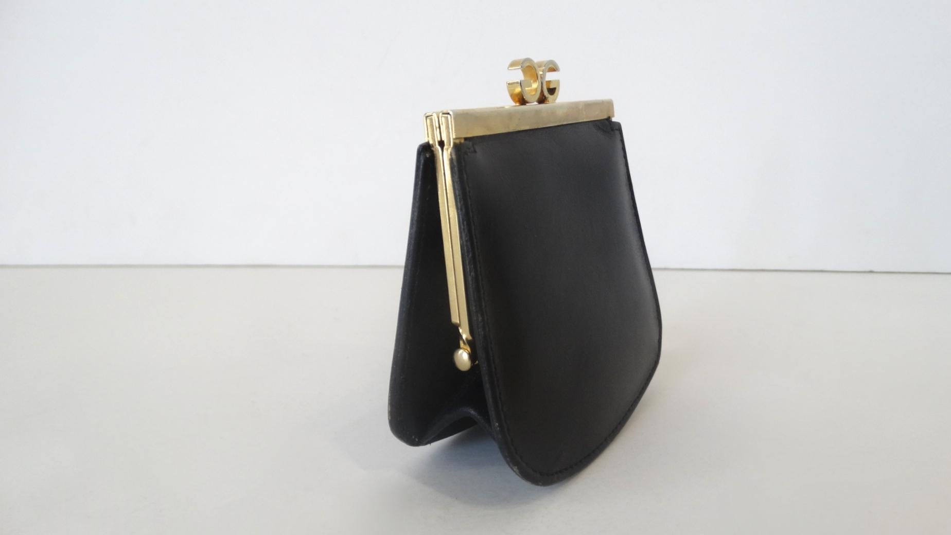 Women's or Men's 1970s Gucci Black Leather Coin Purse