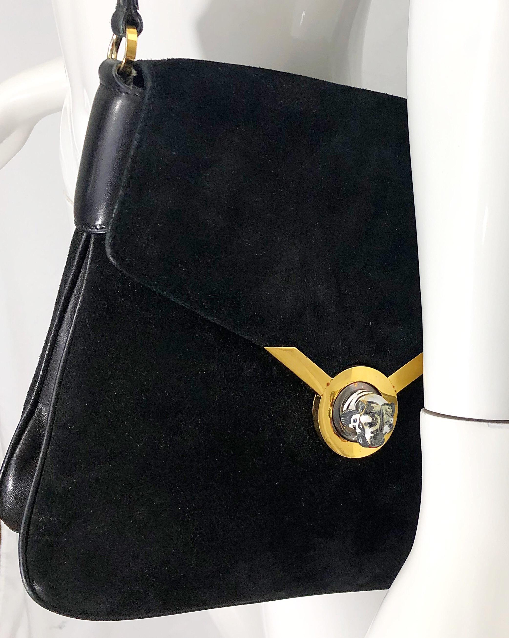 Noir Gucci - Grand sac à main « Shoudler » vintage en daim noir avec fermoir tigre, années 1970 en vente