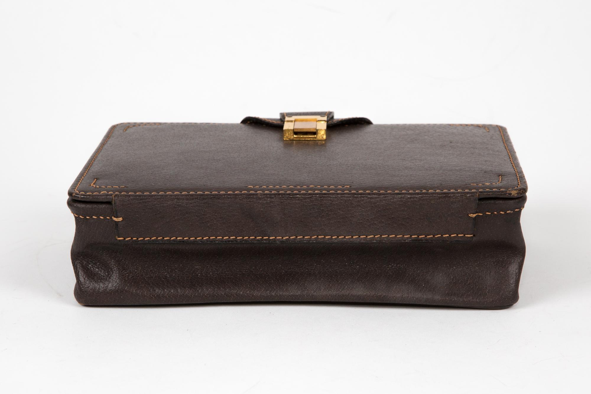 1970er Gucci Braunes Leder Vanity Travel Kit im Zustand „Gut“ im Angebot in Paris, FR