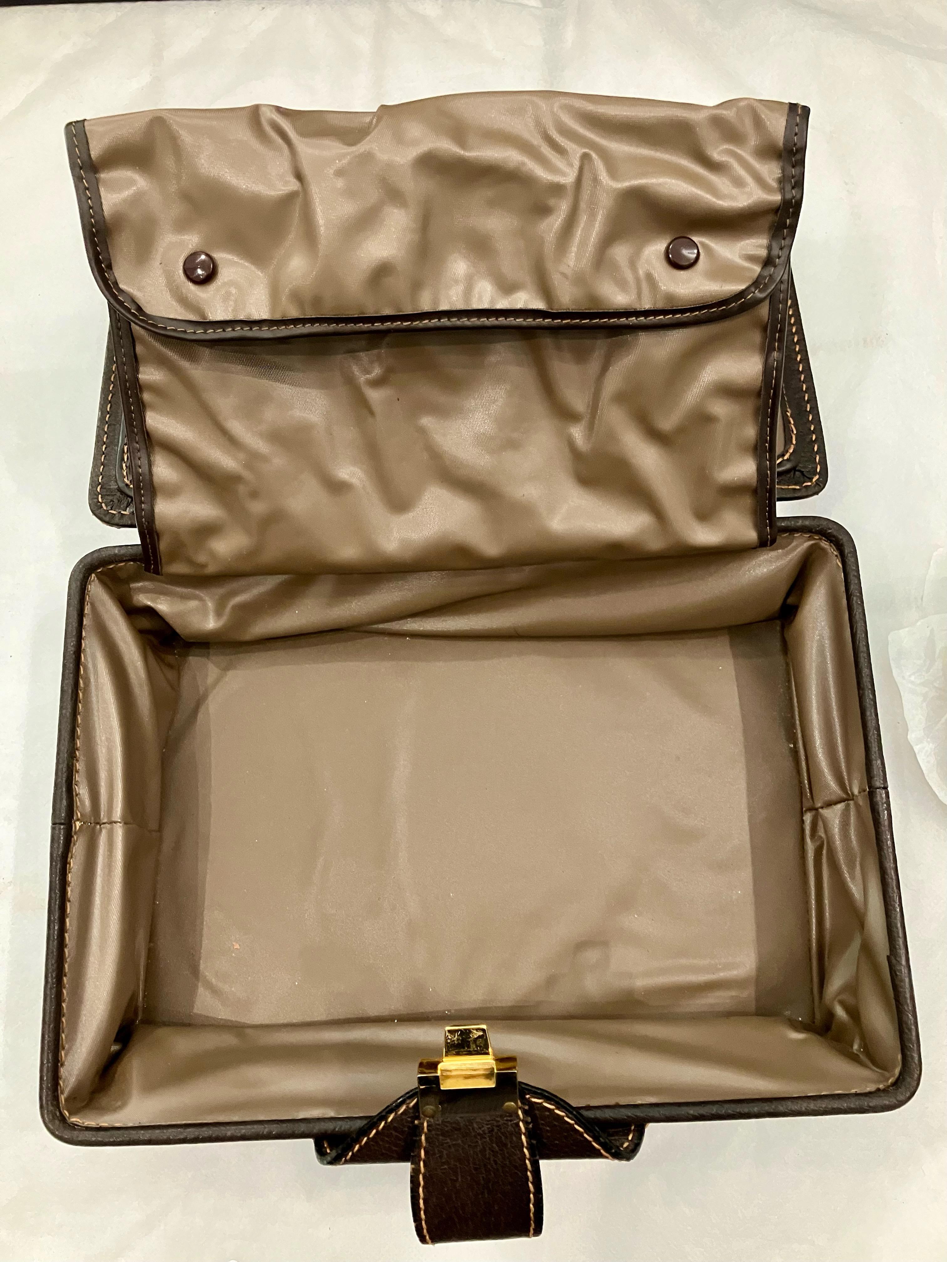 1970er Gucci Braunes Leder Vanity Travel Kit im Angebot 3