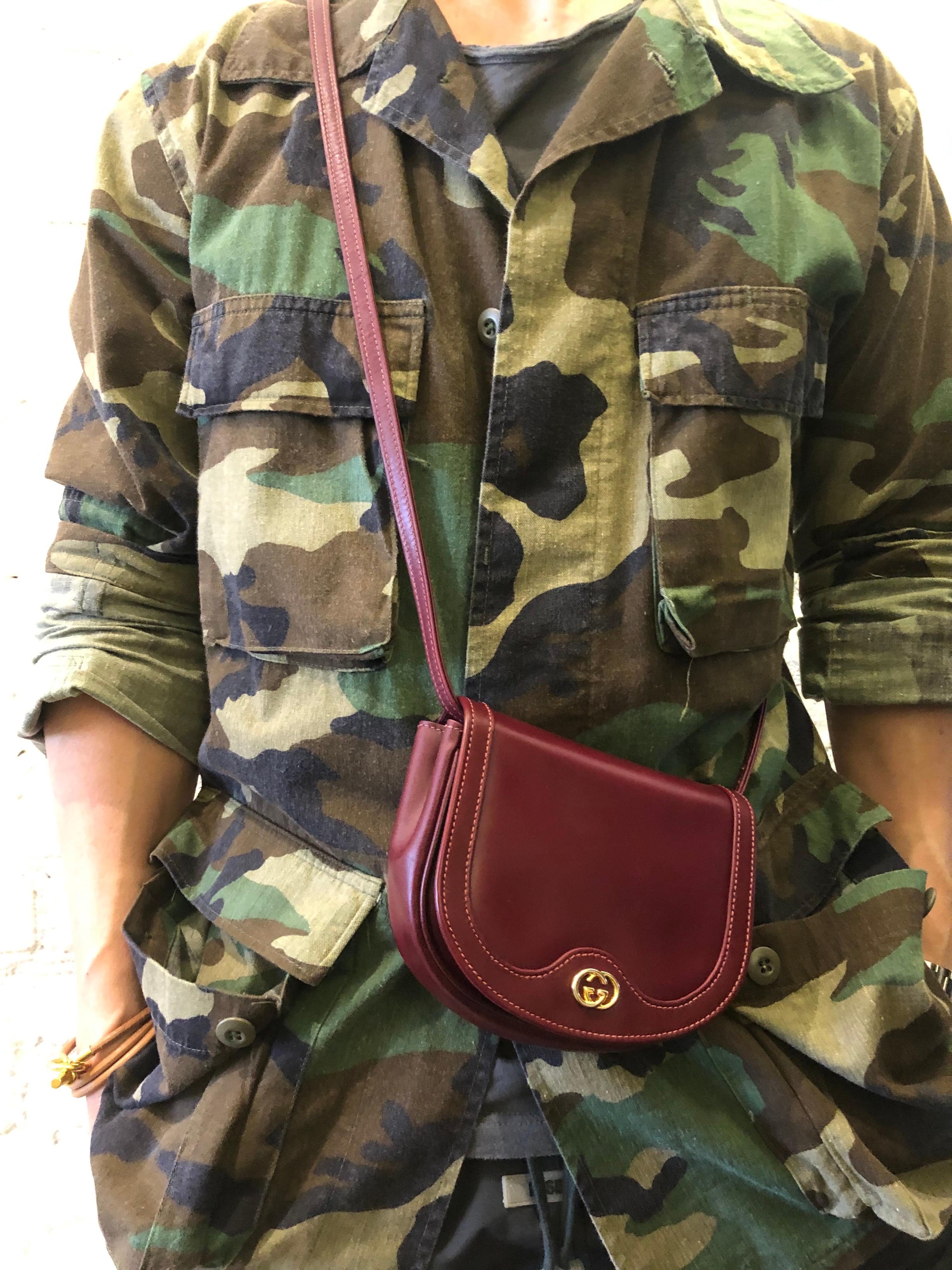 gucci burgundy bag