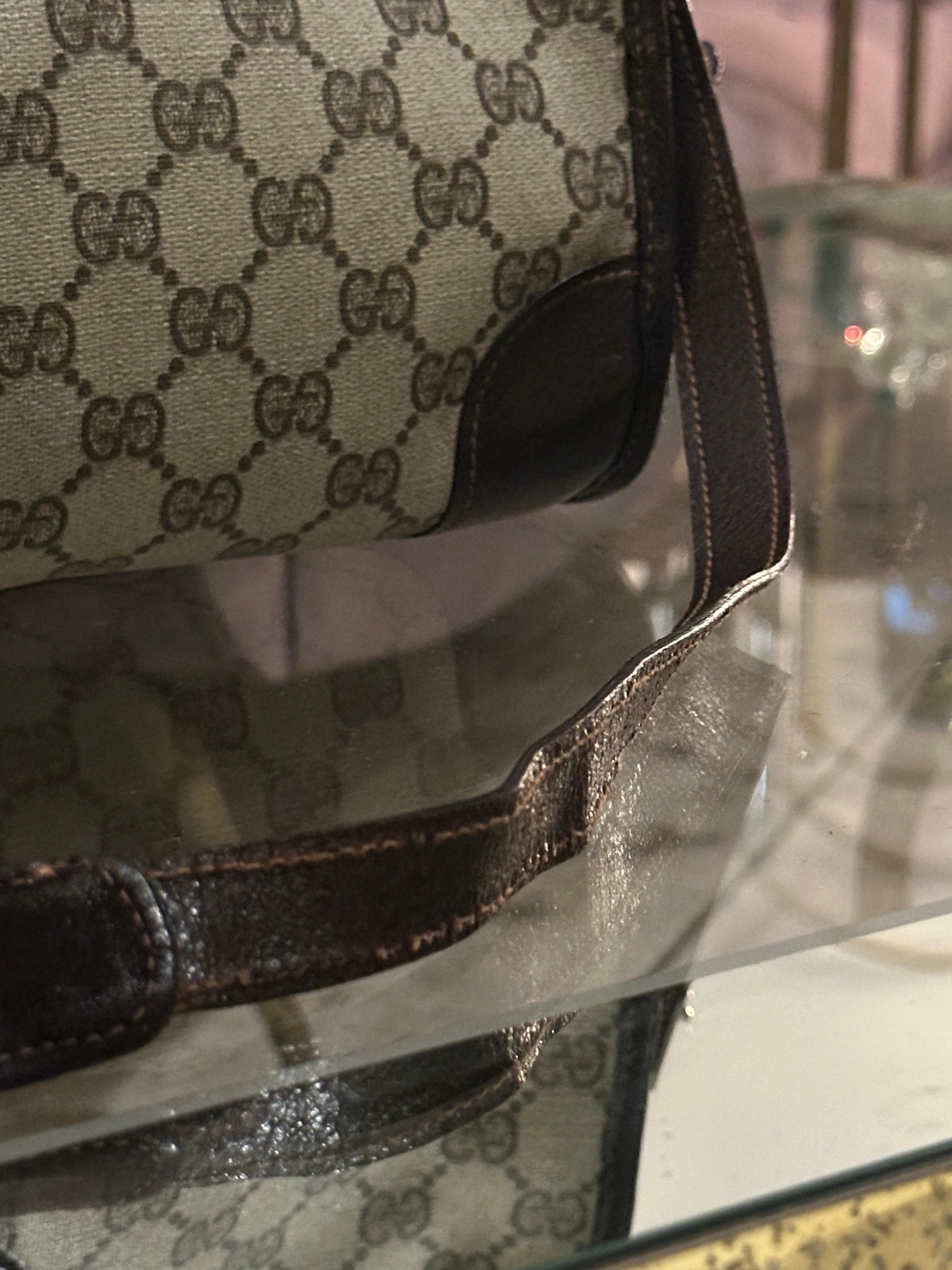 1970s Gucci Canvas and Leather Shoulder Bag with Gold Interlocking GG Logo For Sale 6