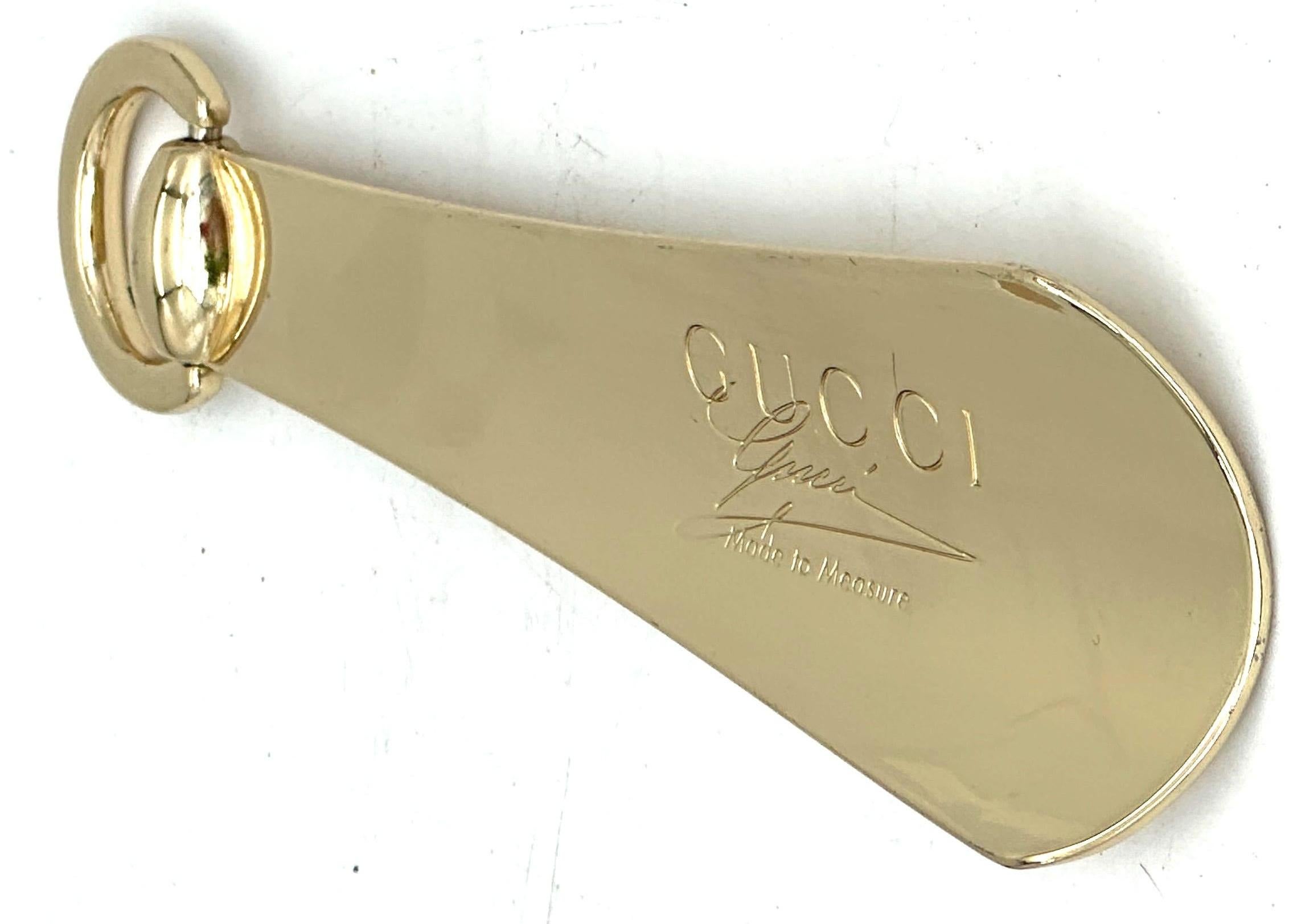 Calzascarpe in ottone dorato di Gucci degli anni '70 con anello con morsetto oscillante, Italia in vendita 2