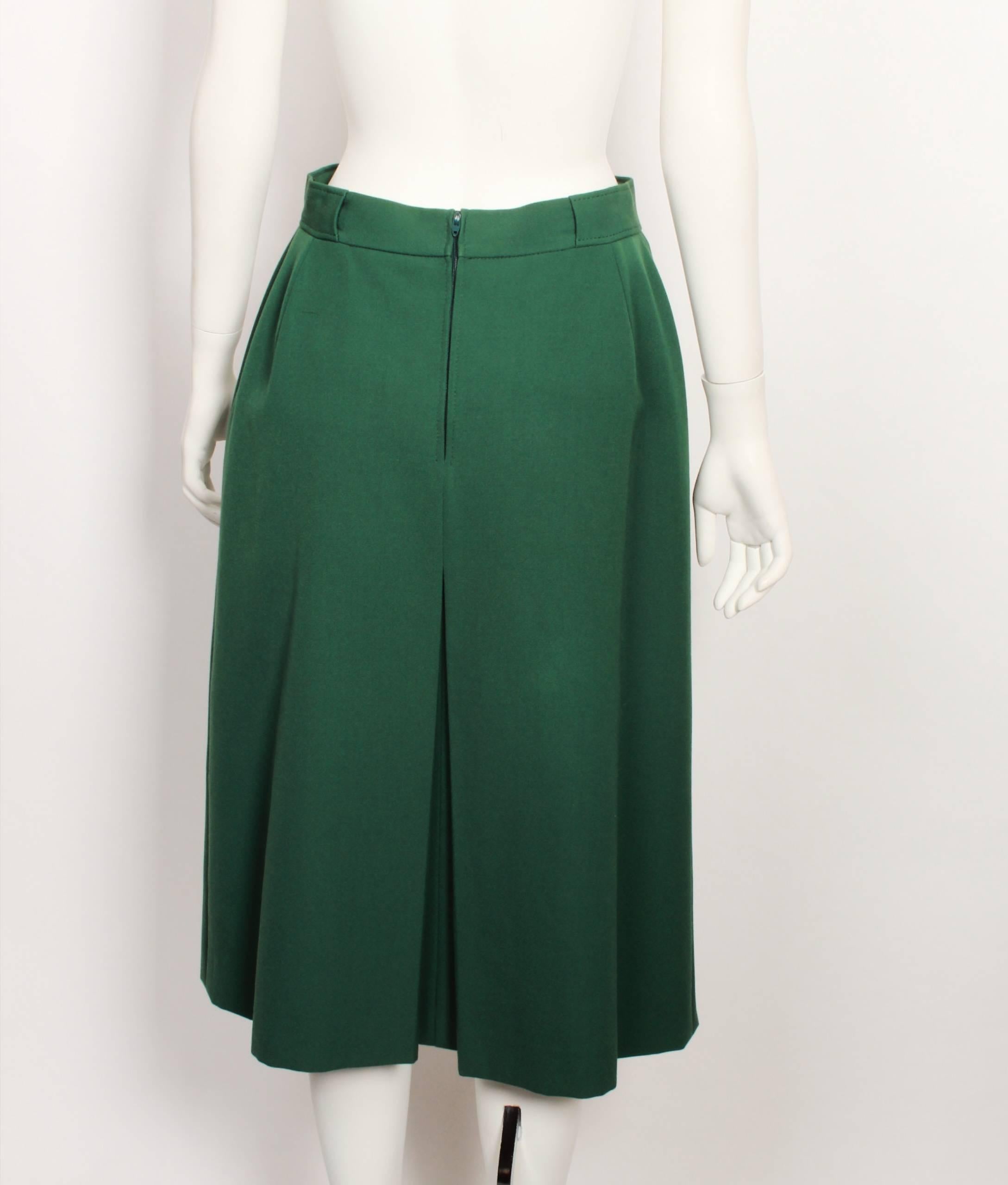 1970's Gucci Green Twill Skirt In Good Condition In Melbourne, Victoria